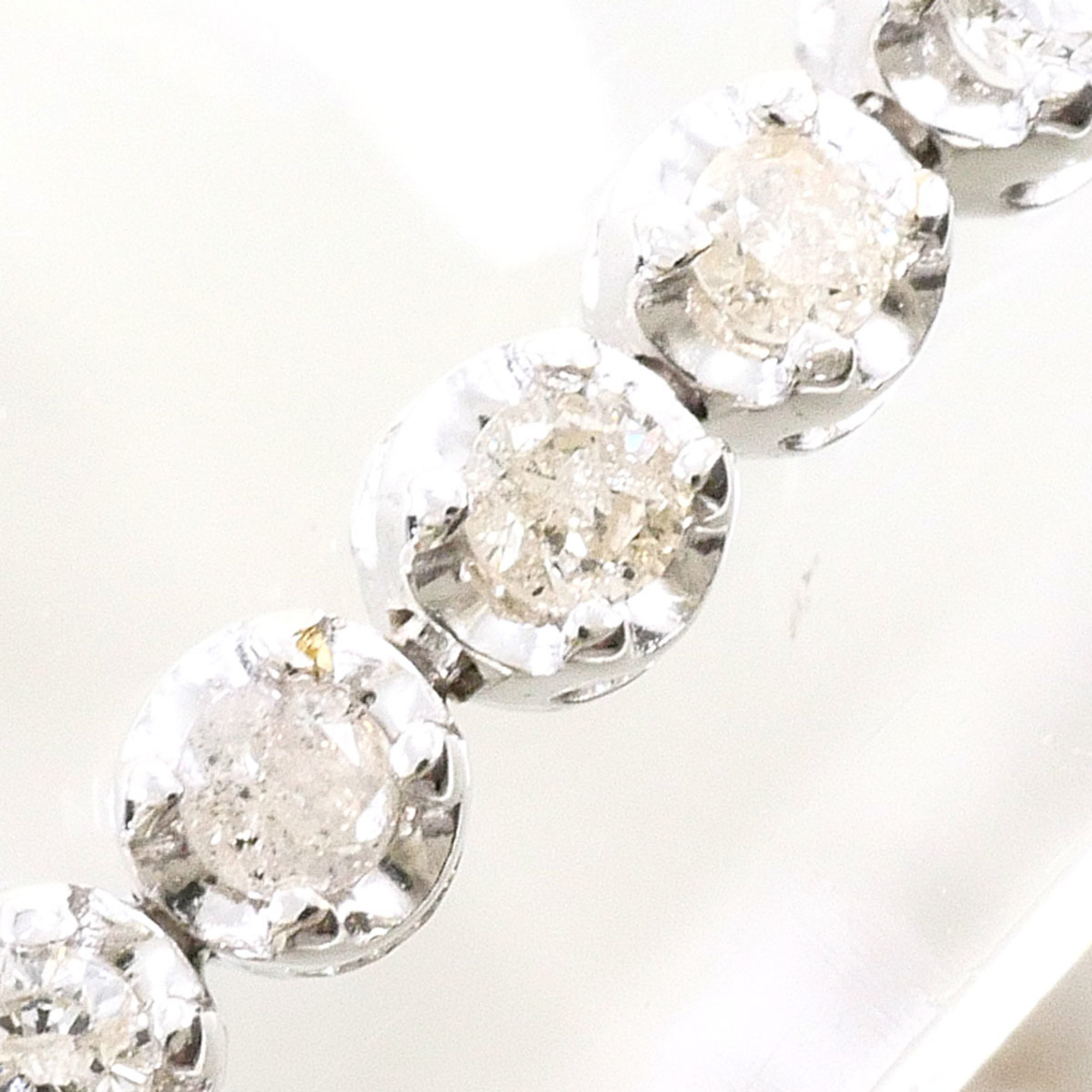 Unbranded 18K White Gold Diamond Bracelet RN0002571