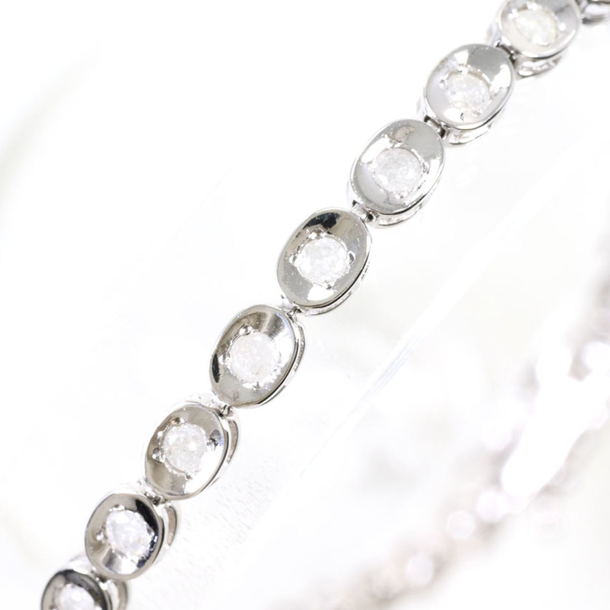 Unbranded K10 10K WG White Gold Diamond Bracelet RN0002881