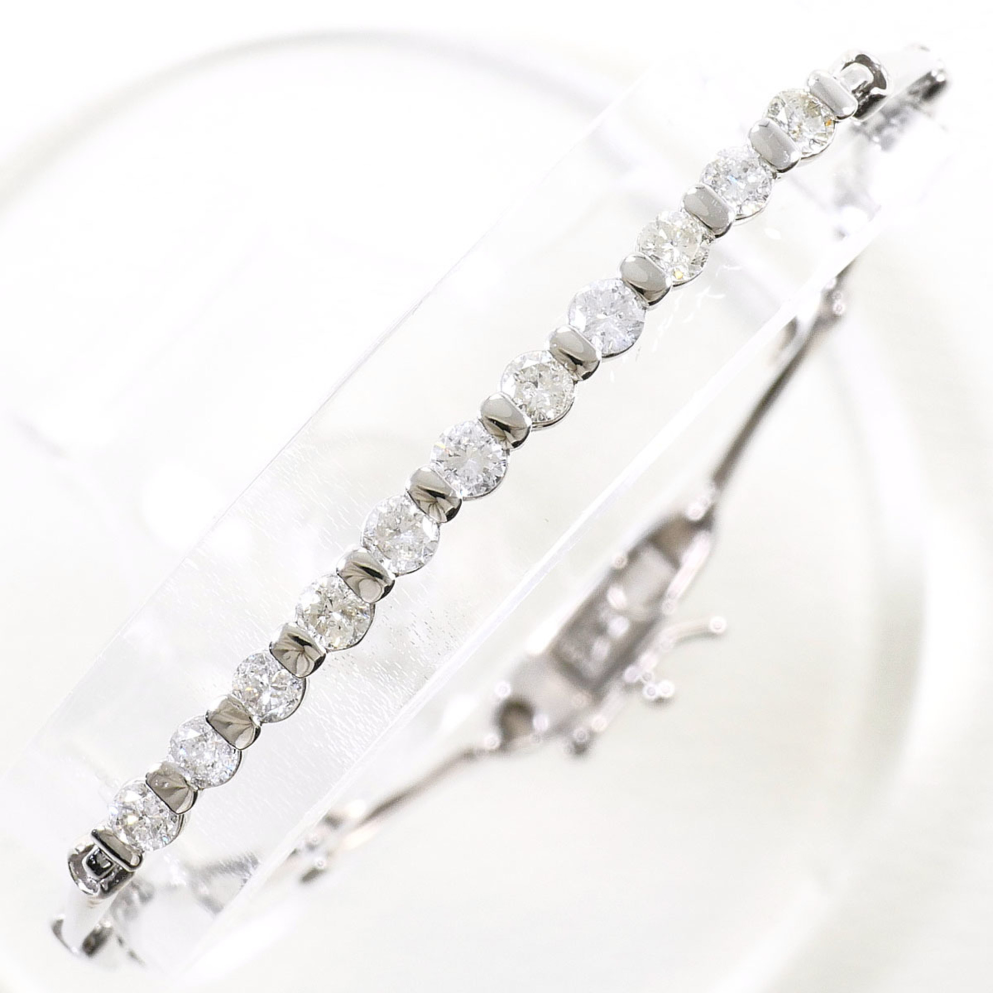 Unbranded 18K White Gold Diamond Bracelet RN0002884