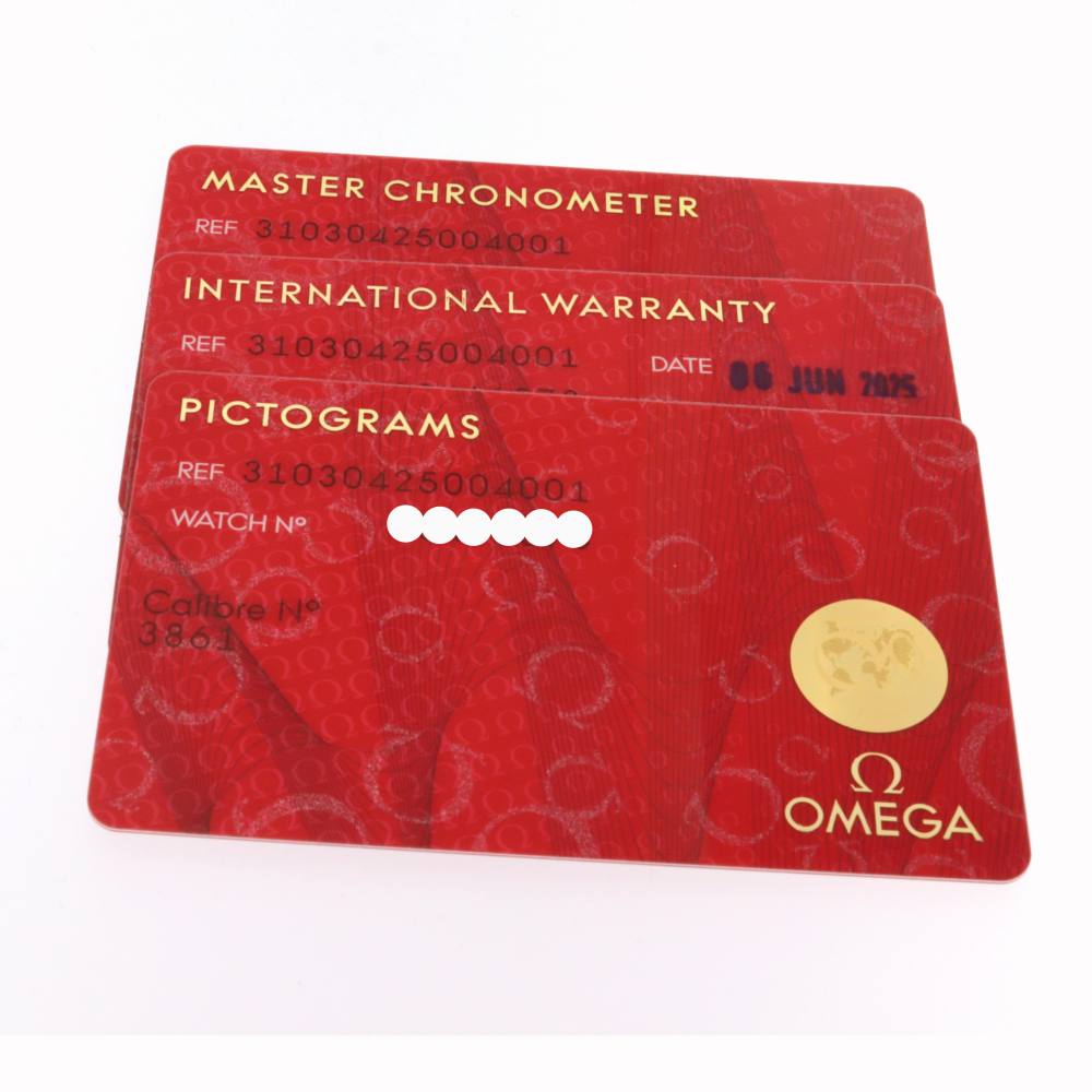 Omega Speedmaster 31030425004001