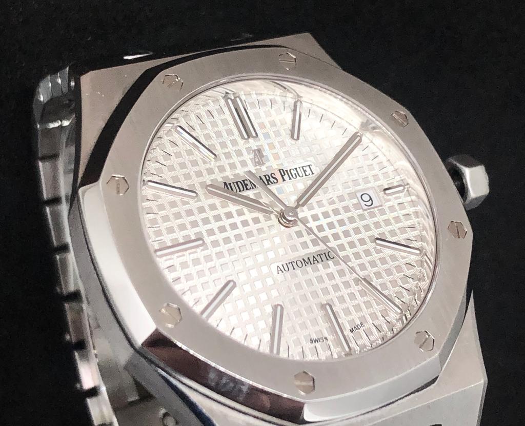 Audemars Piguet Royal Oak 15400ST