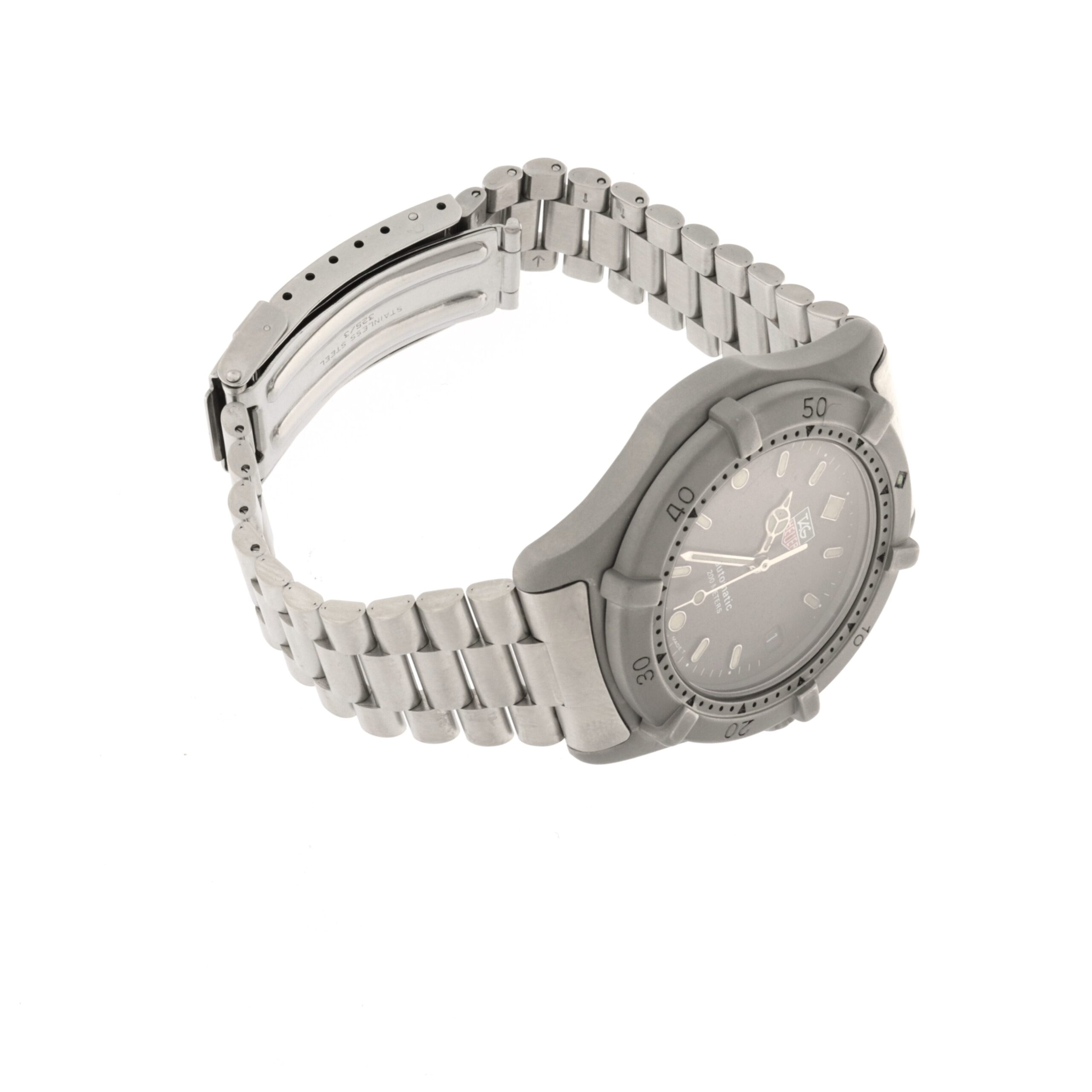 TAG Heuer 2000 Professional 669.206F