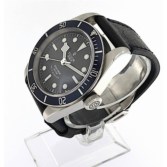 Tudor Black Bay 79220B Tudor Black Bay 79220B