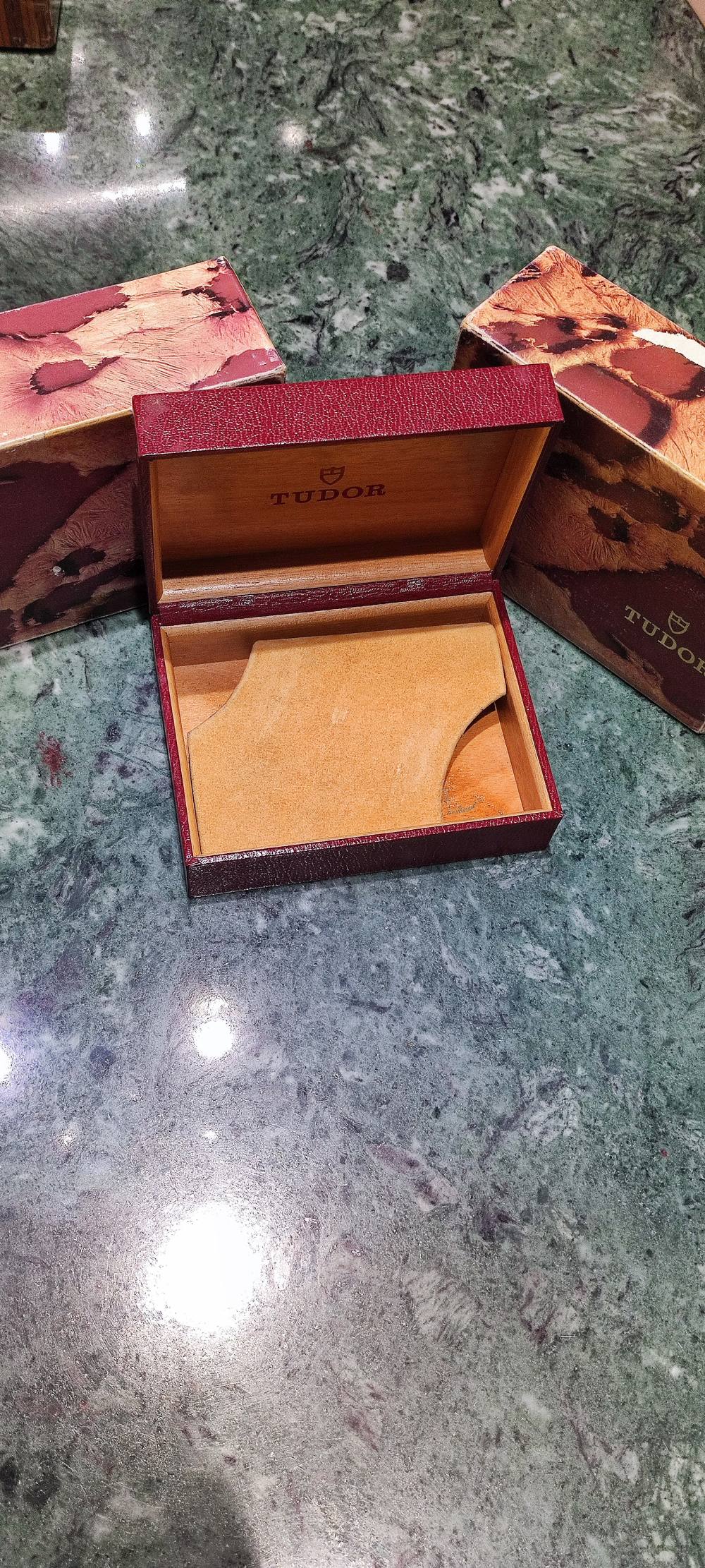 Tudor Oysterdate Big Block 79170