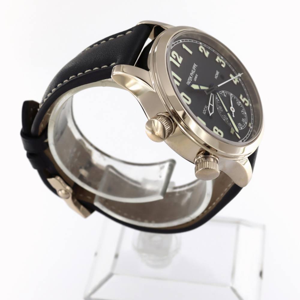 Patek Philippe Calatrava Pilot Travel Time 7234G-001