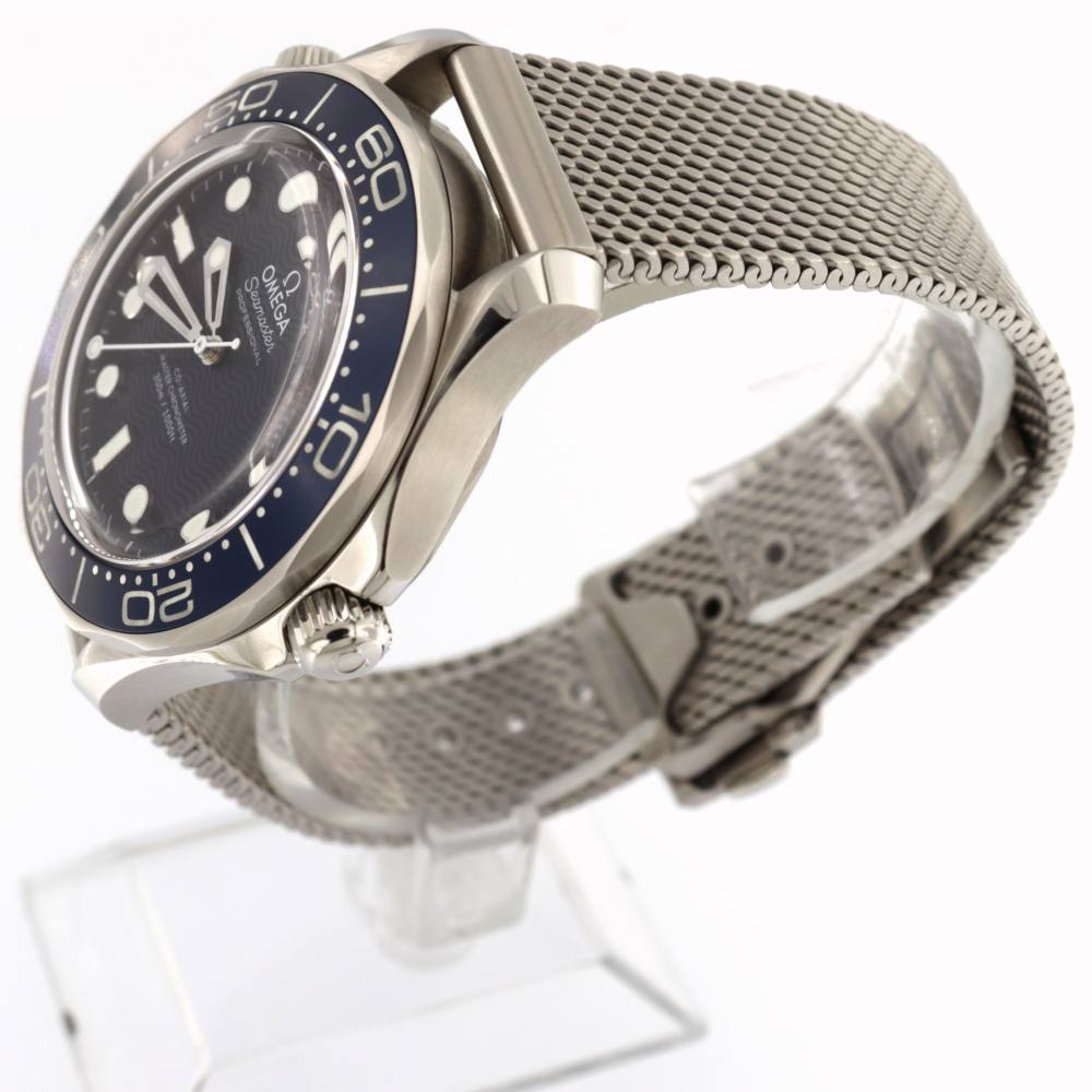 Omega Seamaster Diver 300 M “007 60th Anniversary 210.30.42.20.03.002
