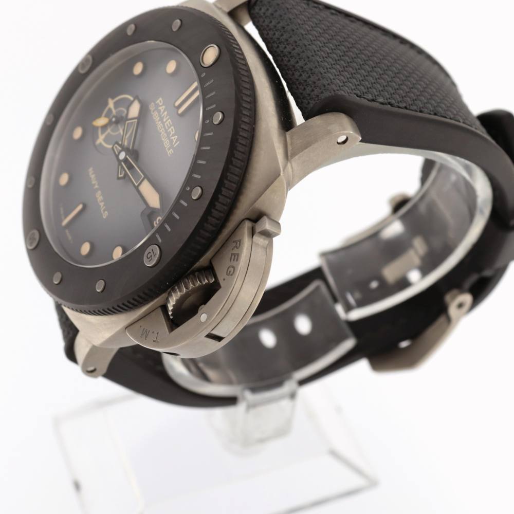 Panerai Submersible Pam01669