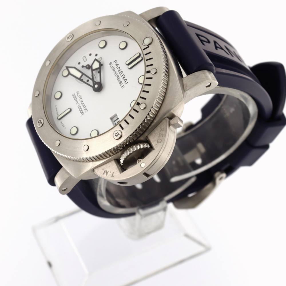 Panerai Submersible PAM01223