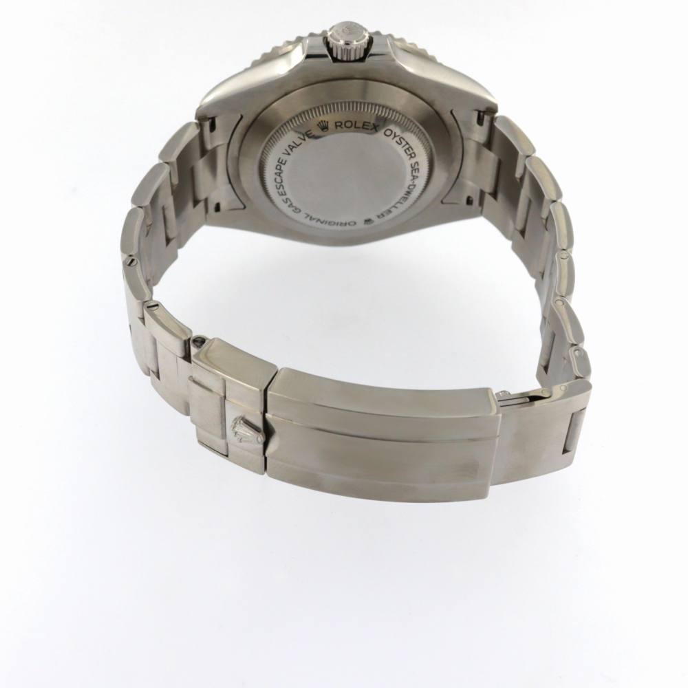 Rolex Sea-Dweller 126600