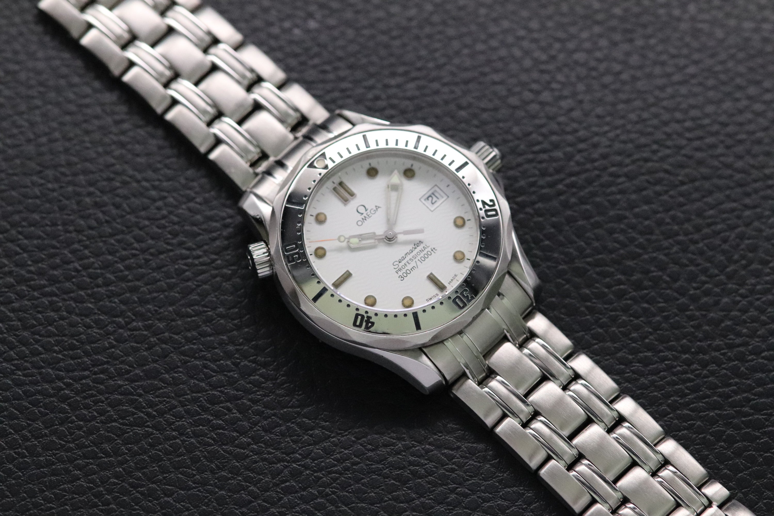 Omega Seamaster 2562.20