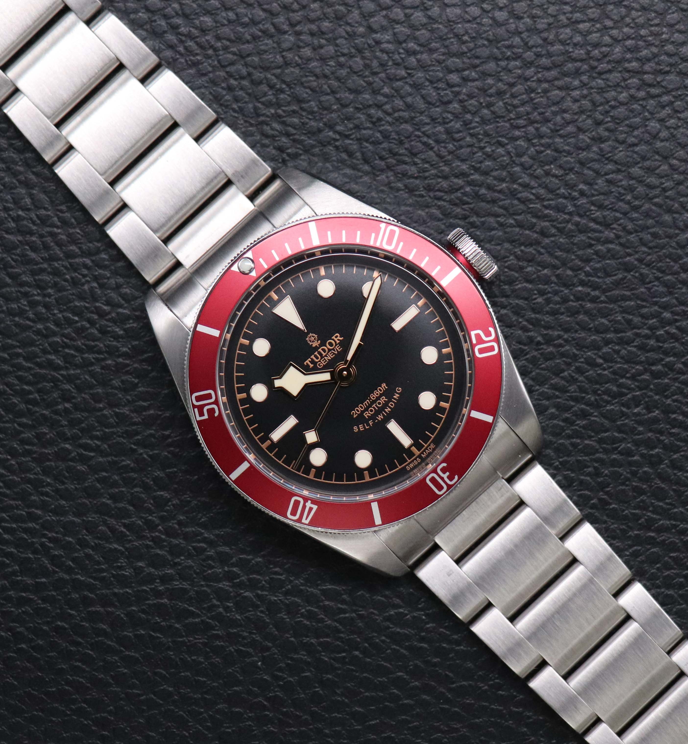 Tudor Black Bay 79220R (Black Bay rote Lünette)