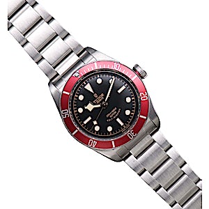 Tudor Black Bay 79220R (Black Bay rote Lünette) Tudor Black Bay 79220R (Black Bay rote Lünette)