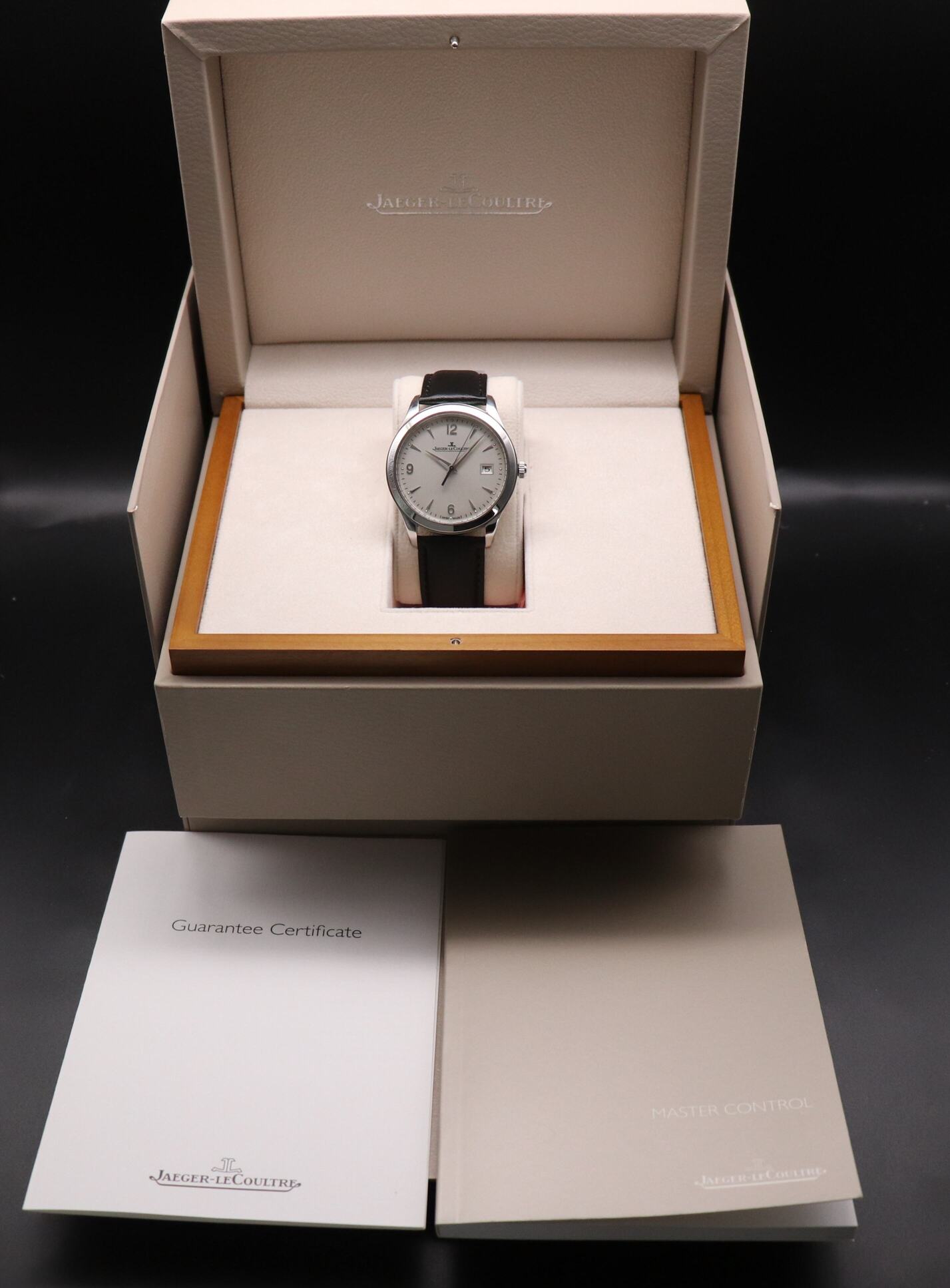 Jaeger-LeCoultre Master Control Date 176.8.40.S