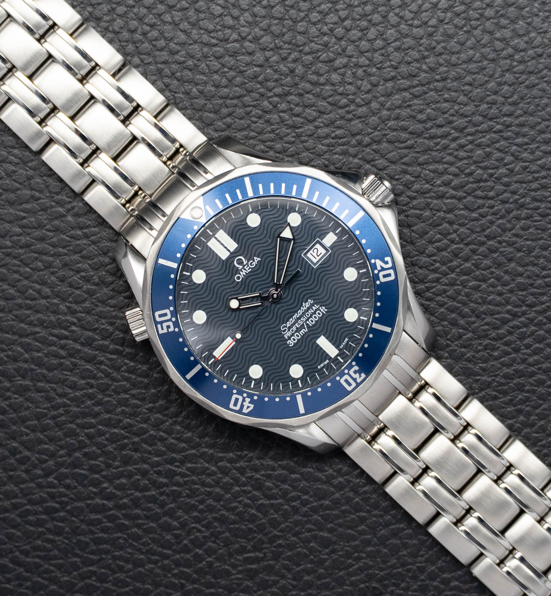 Omega Seamaster Diver 300 M 2541.80 (James Bond)