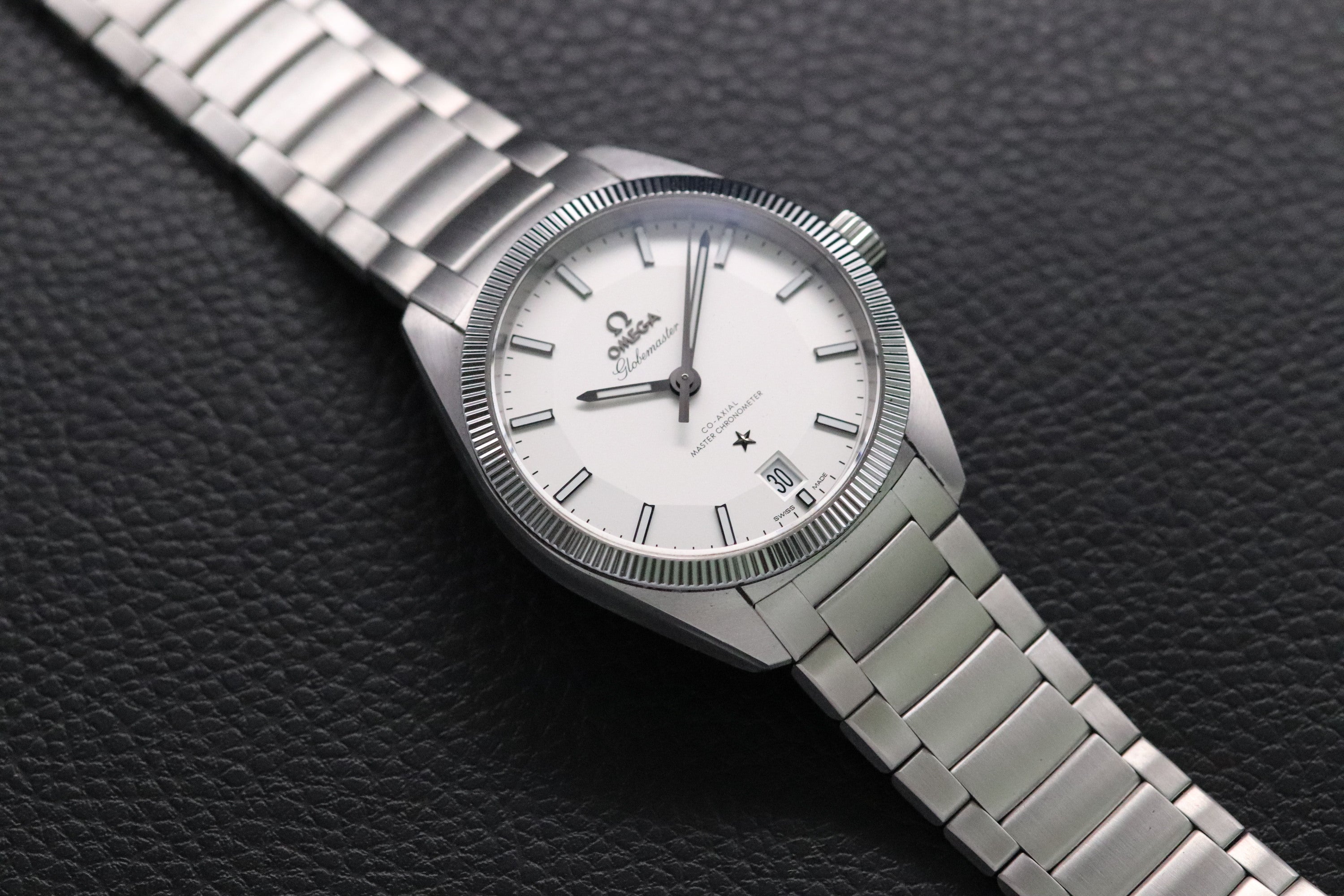 Omega Globemaster 130.30.39.21.02.001