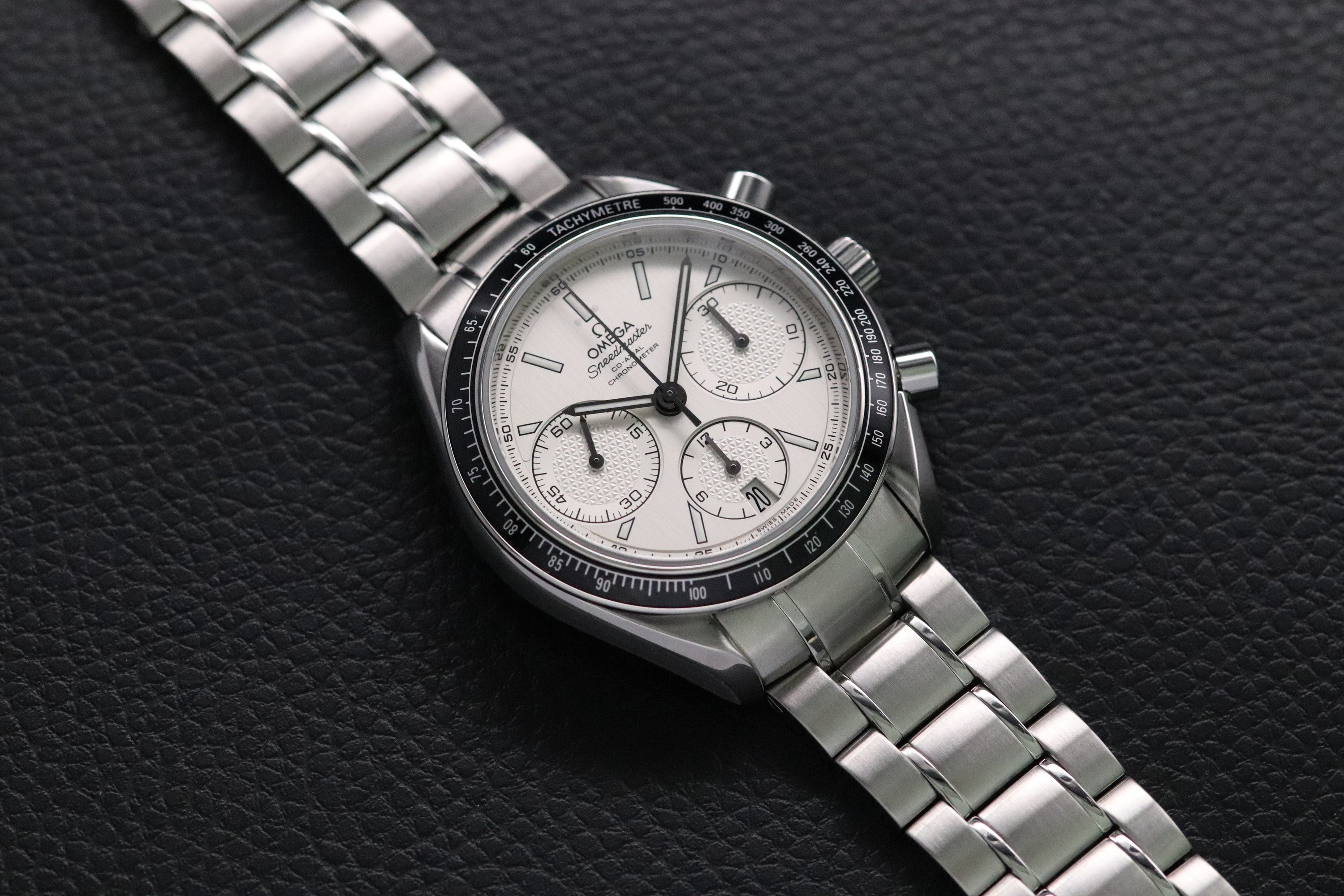Omega Speedmaster 326.30.40.50.02.001