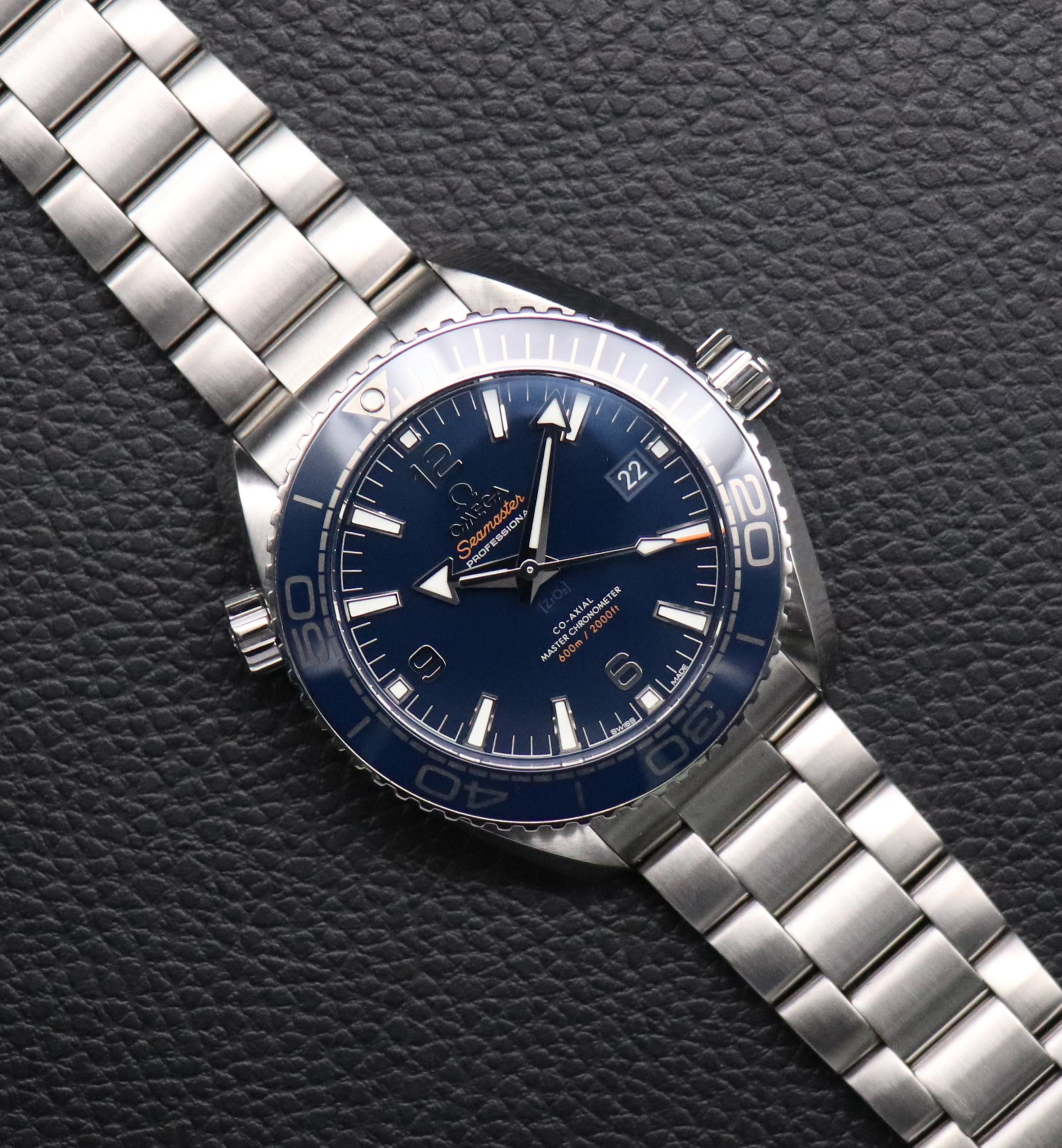 Omega Seamaster Planet Ocean 215.30.44.21.03.001 (Seamaster Planet Ocean Blue)