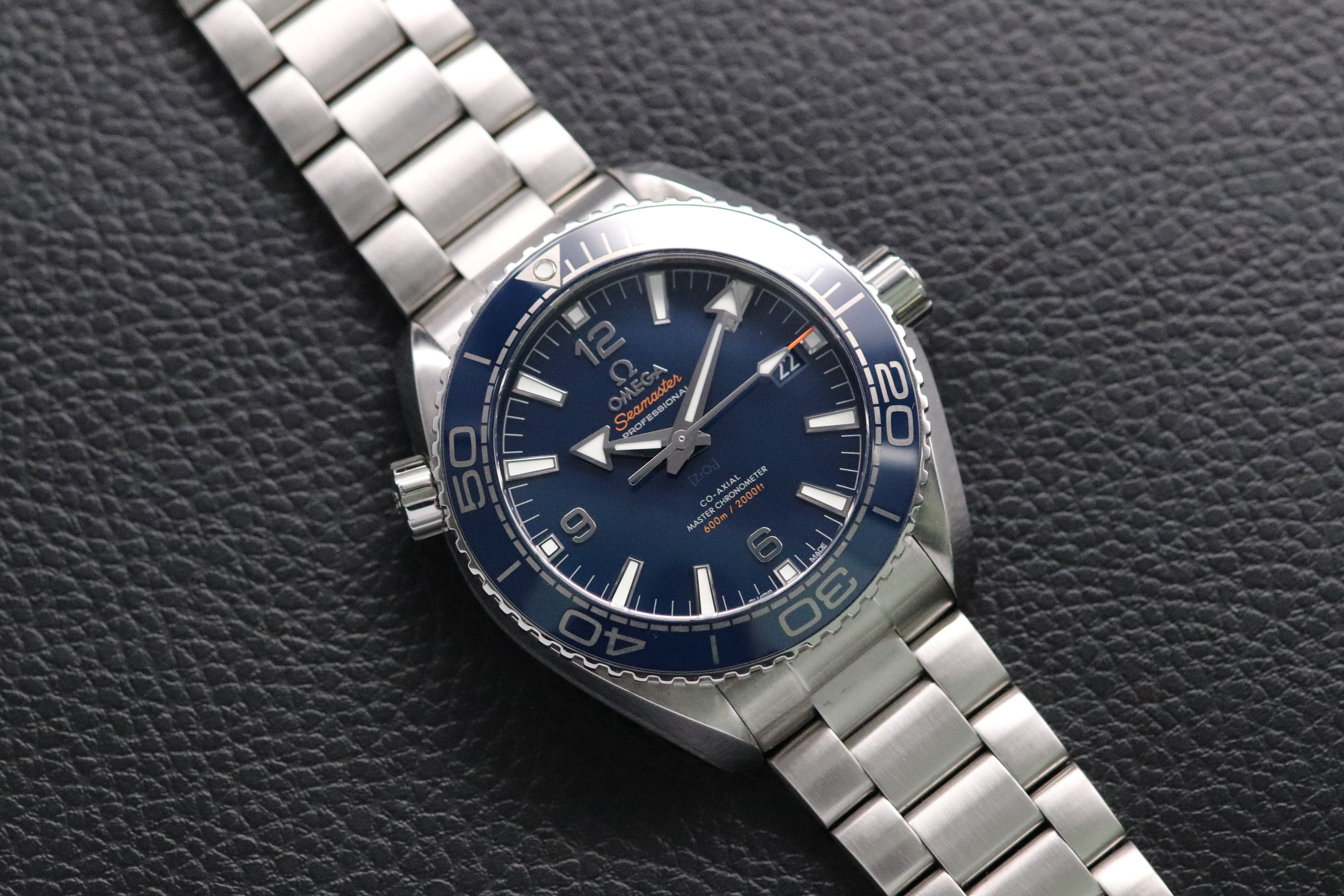 Omega Seamaster Planet Ocean 215.30.44.21.03.001 (Seamaster Planet Ocean Blue)