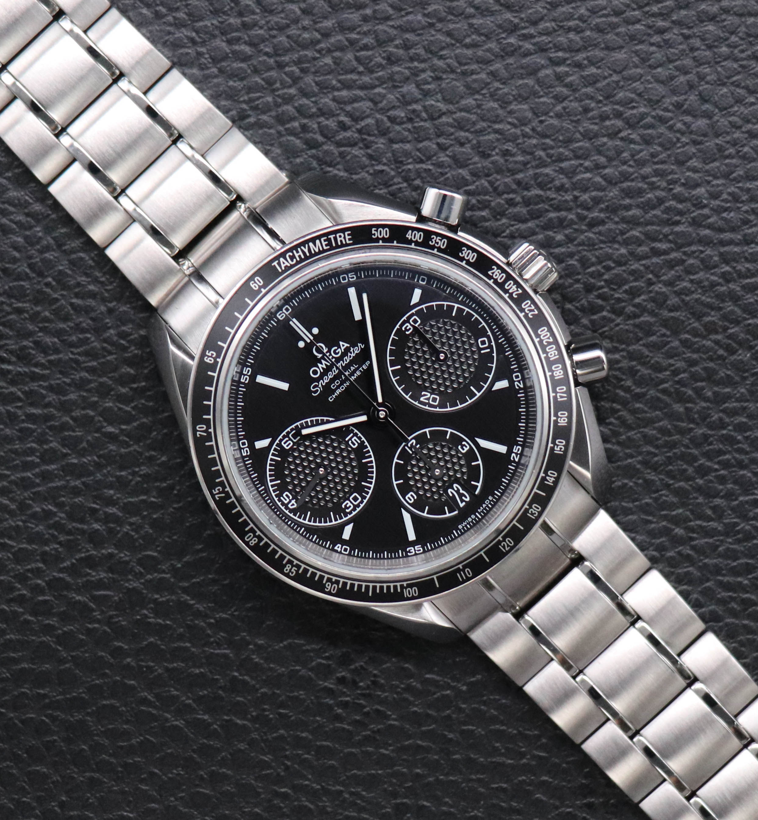 Omega Speedmaster 326.30.40.50.01.001
