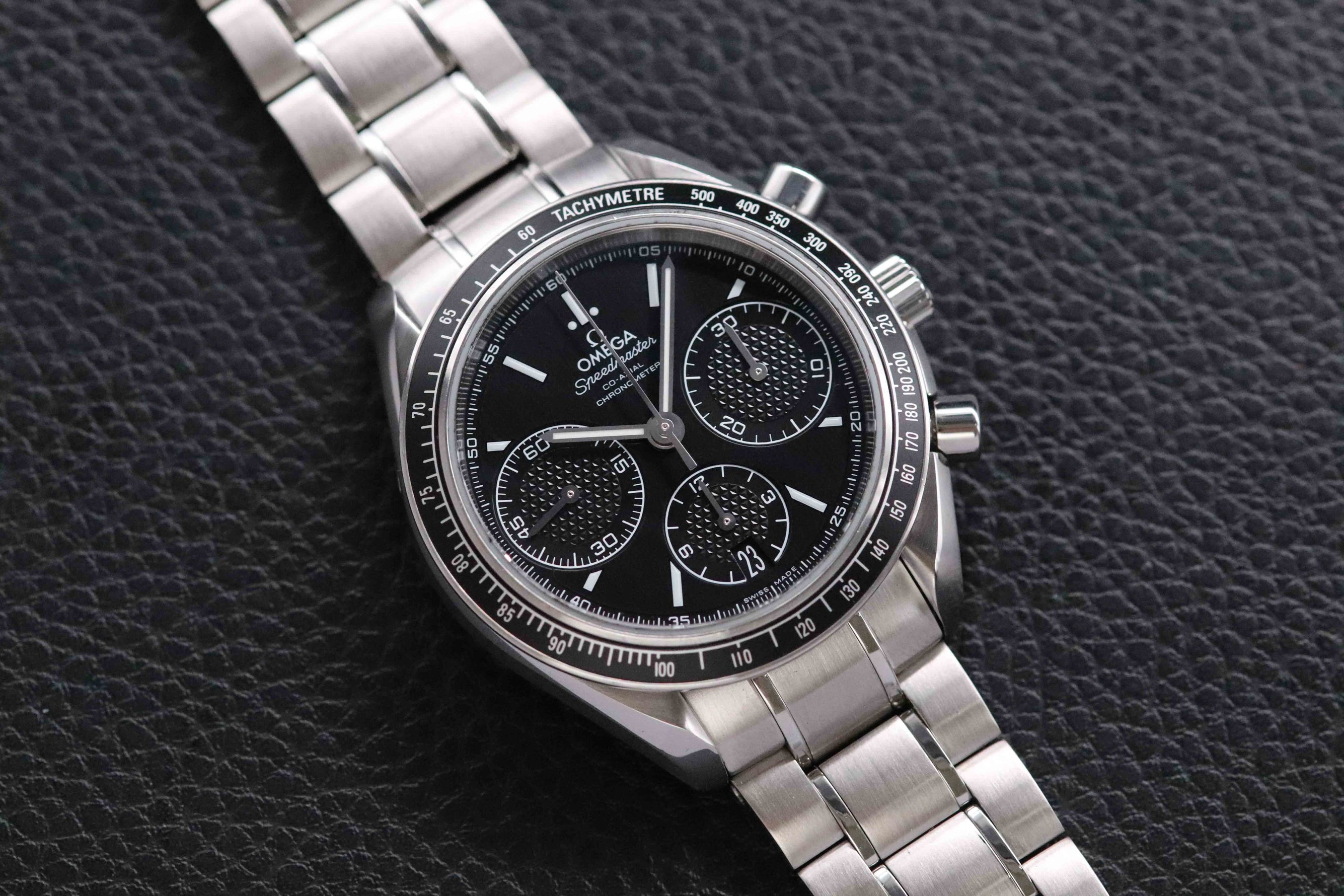 Omega Speedmaster 326.30.40.50.01.001