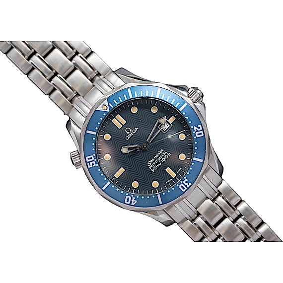 Omega Seamaster Diver 300 M 2541.80 (James Bond) Omega Seamaster Diver 300 M 2541.80 (James Bond)