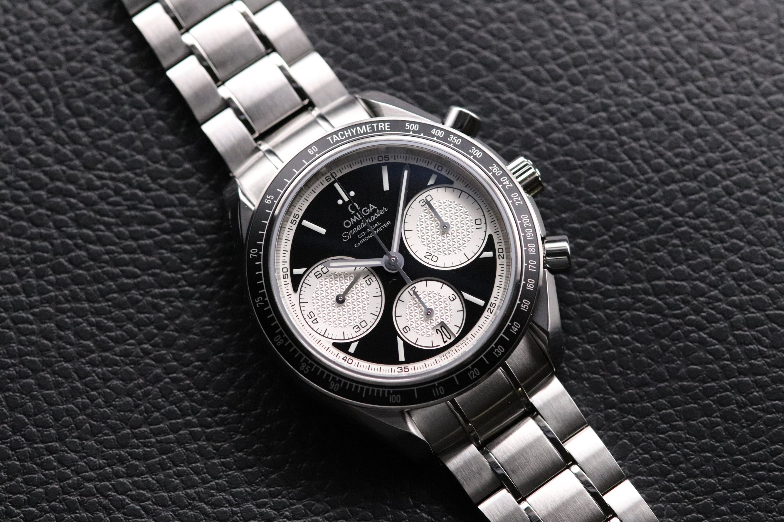 Omega Speedmaster 326.30.40.50.01.002