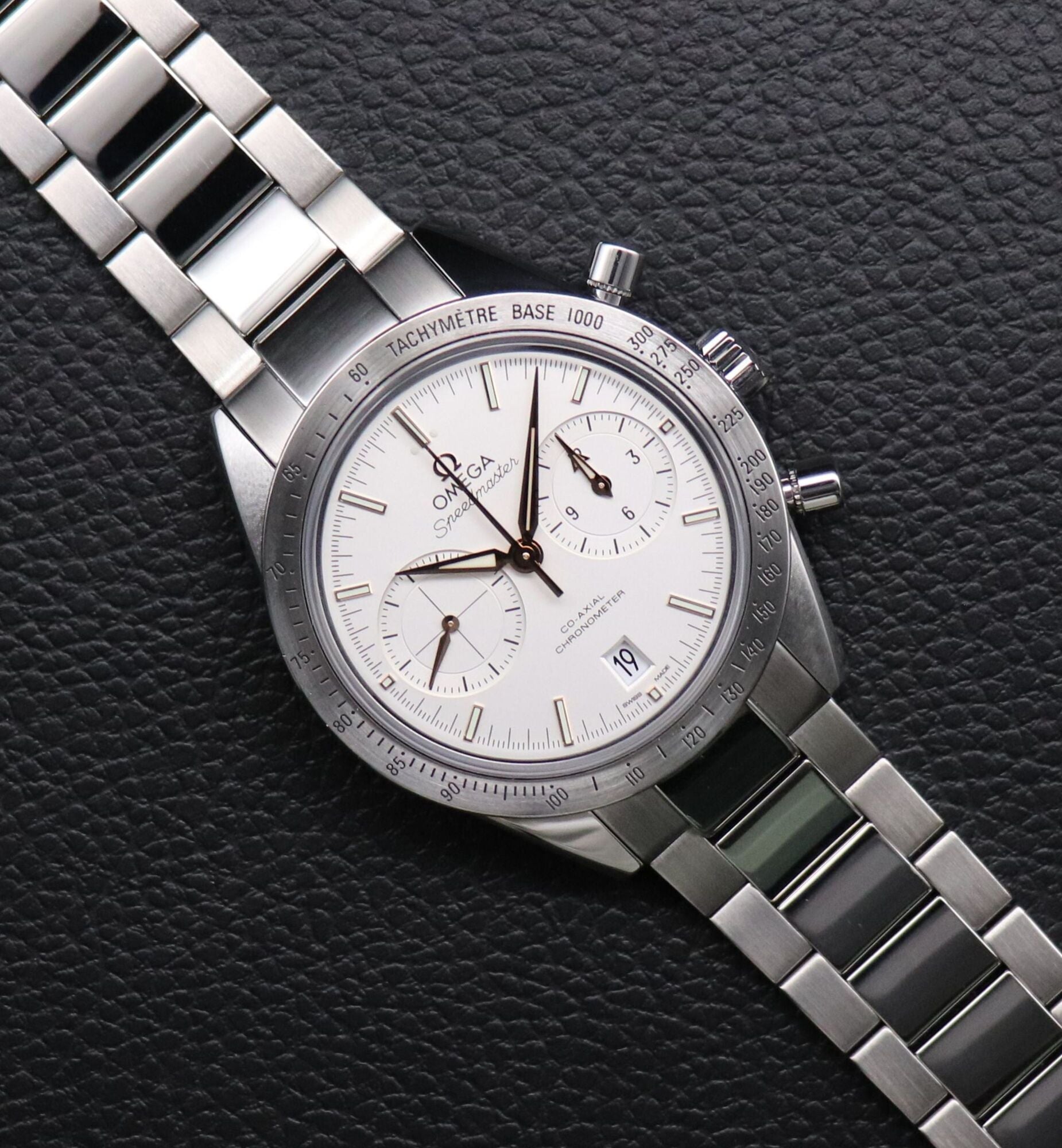 Omega Speedmaster 331.10.42.51.02.002