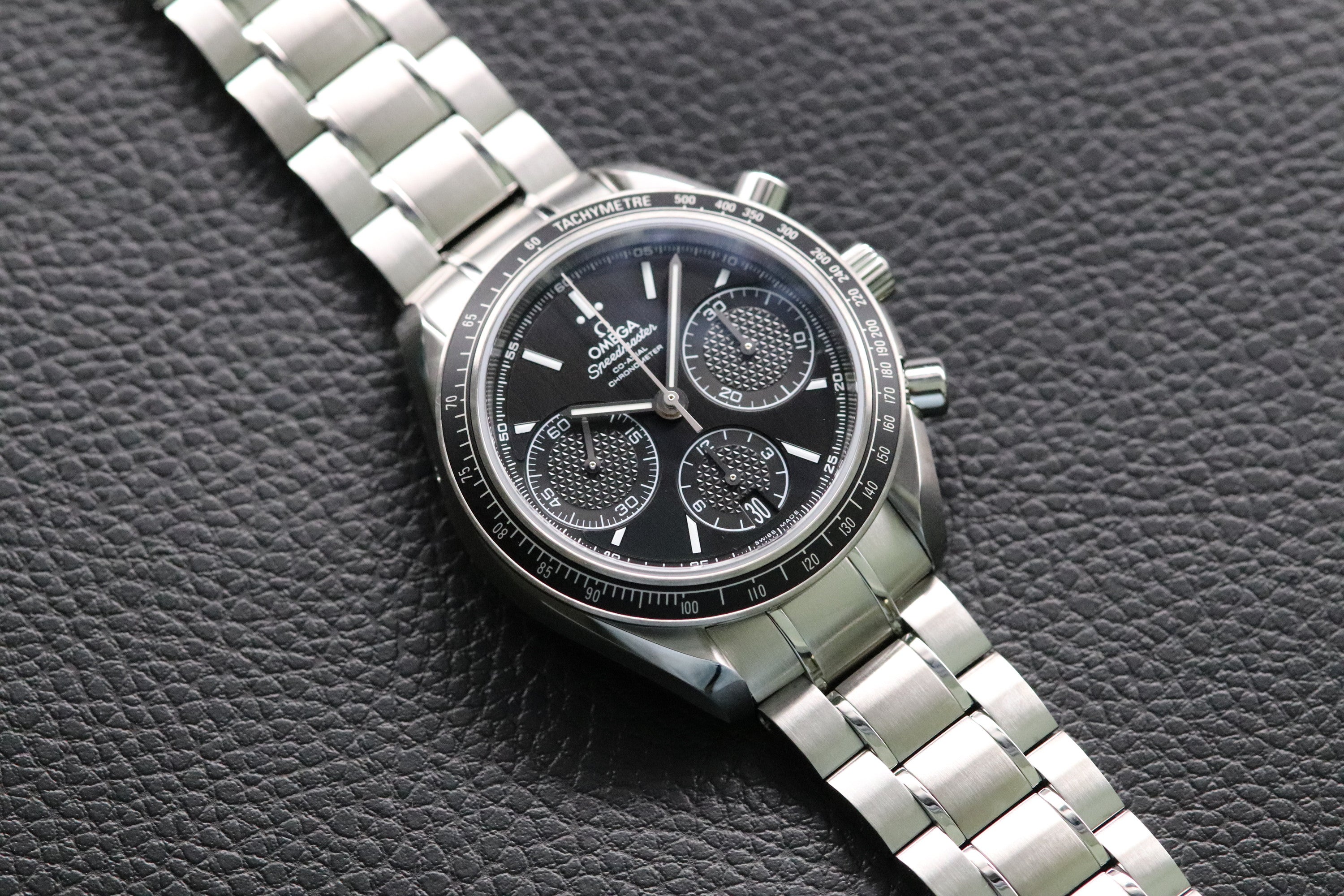 Omega Speedmaster 326.30.40.50.01.001
