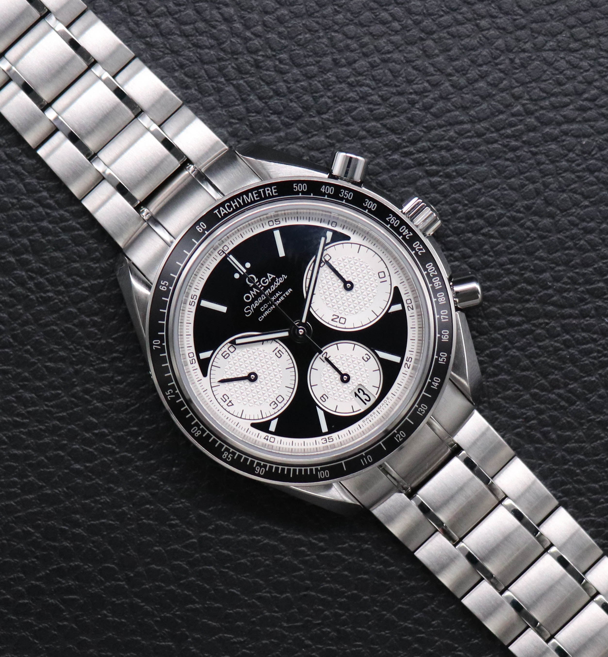 Omega Speedmaster 326.30.40.50.01.002