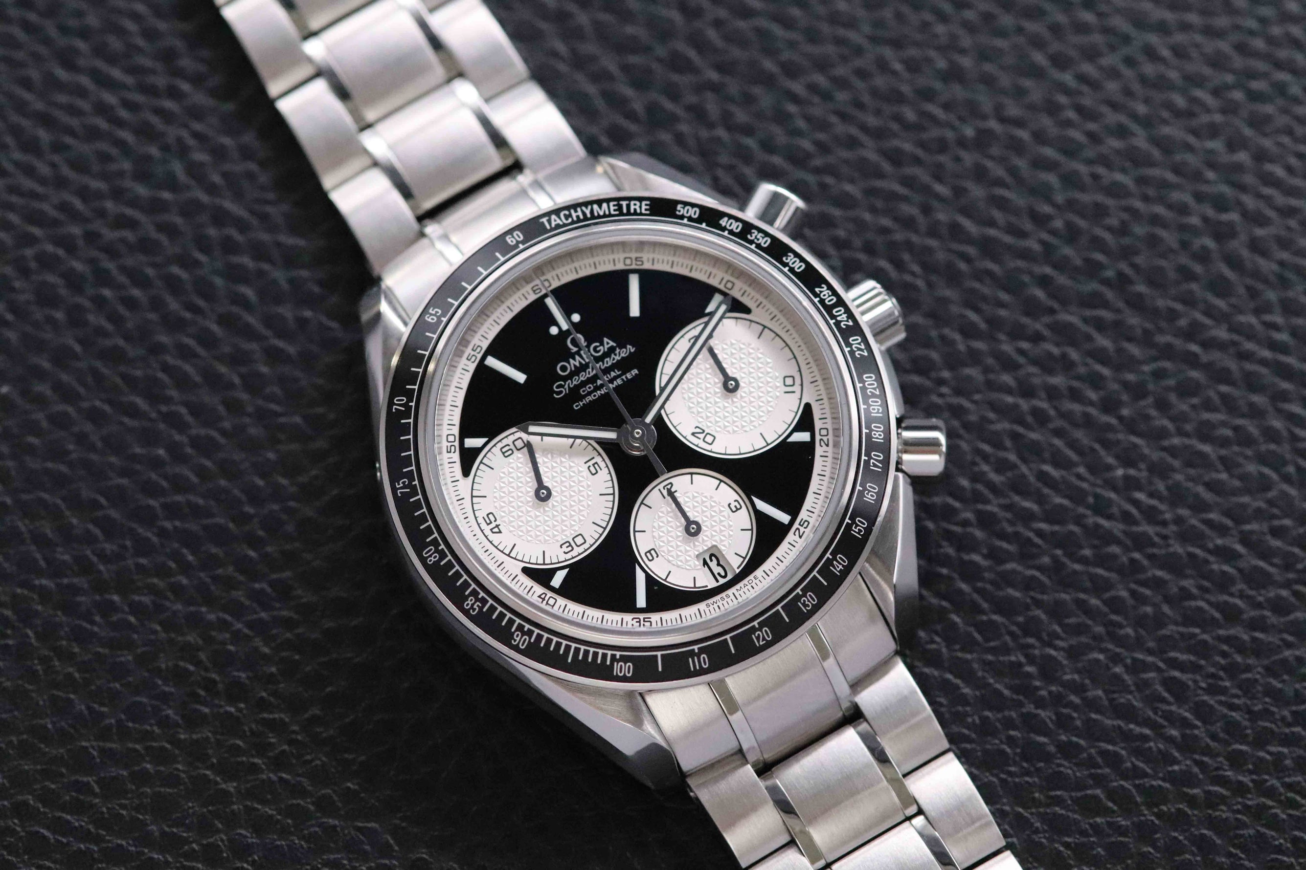 Omega Speedmaster 326.30.40.50.01.002