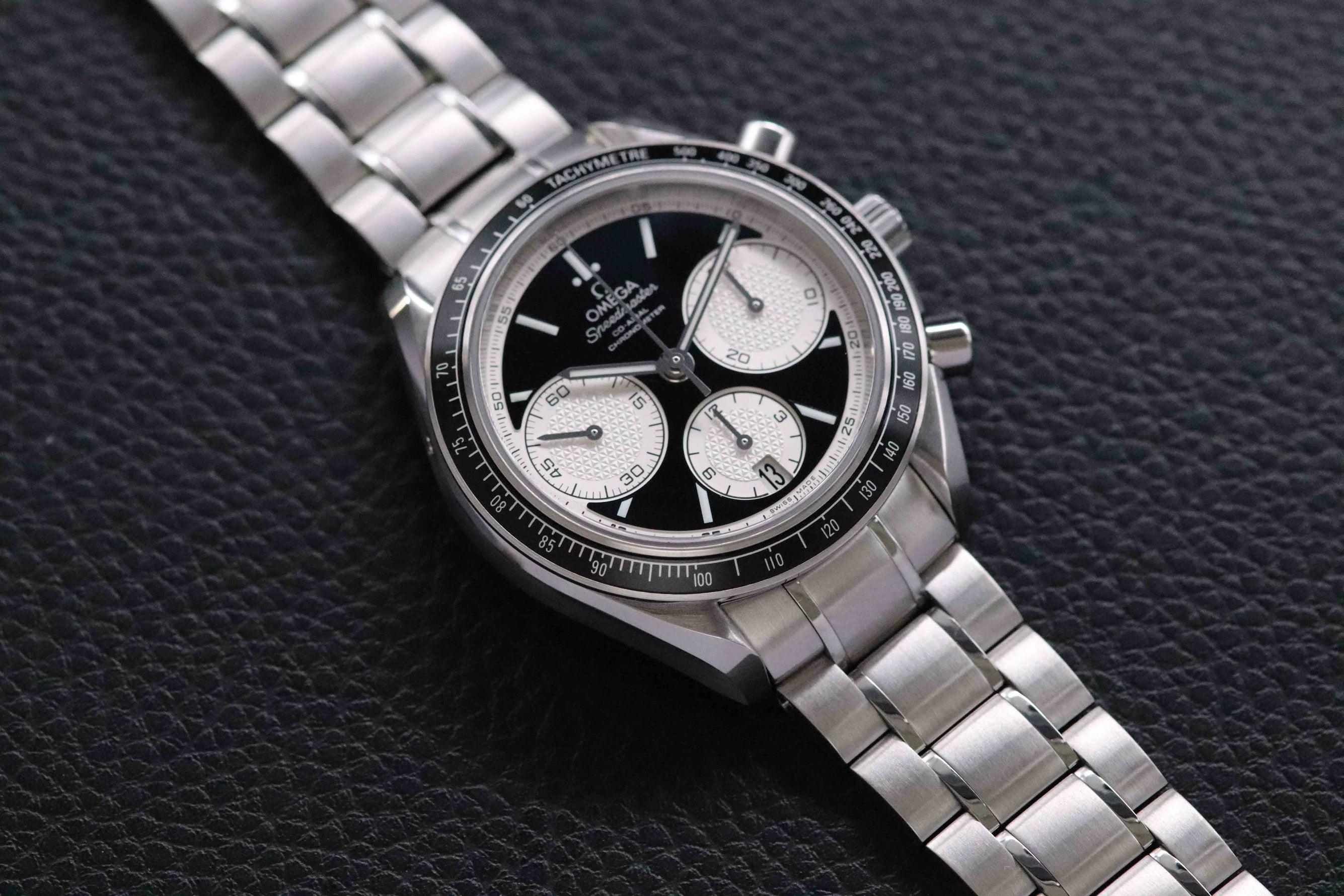 Omega Speedmaster 326.30.40.50.01.002