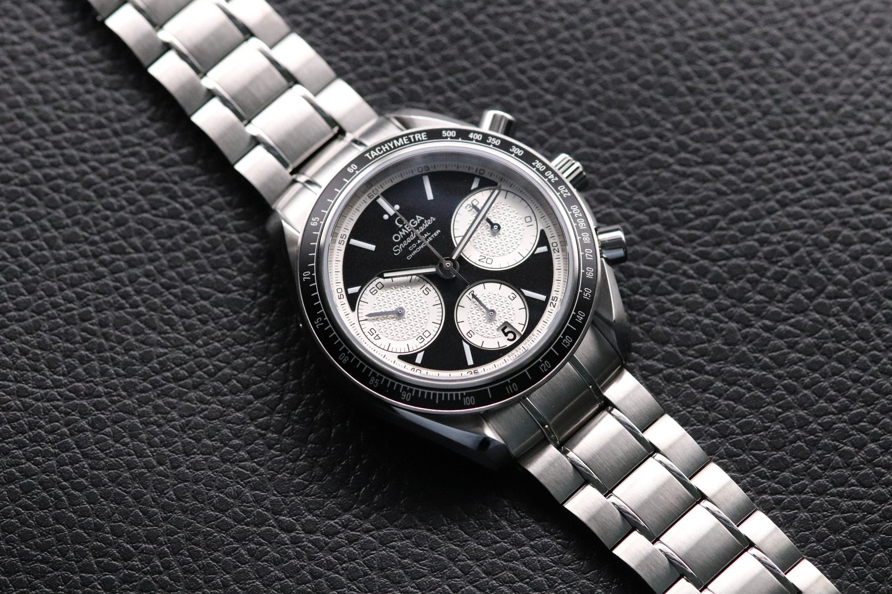 Omega Speedmaster 326.30.40.50.01.002