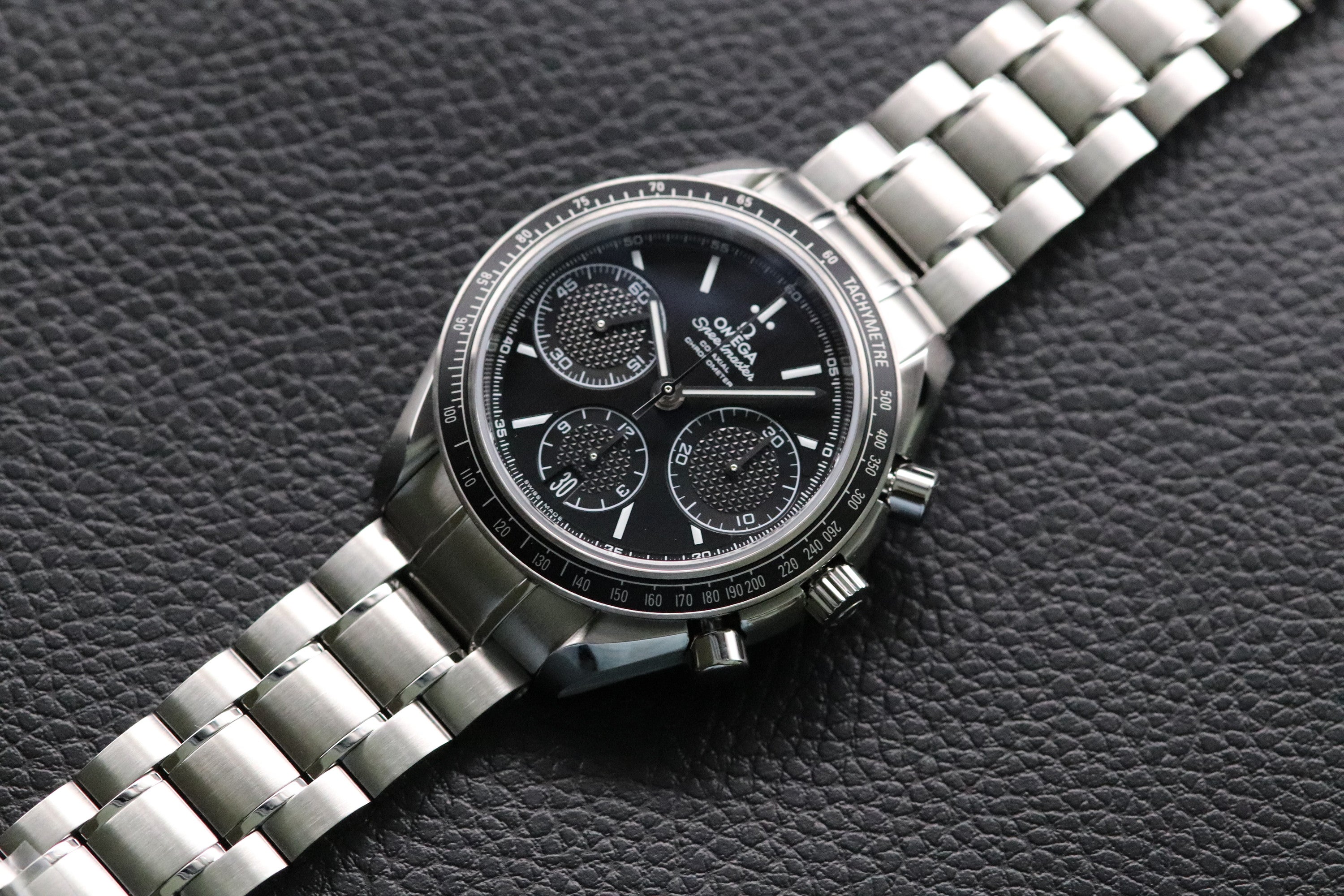 Omega Speedmaster 326.30.40.50.01.001