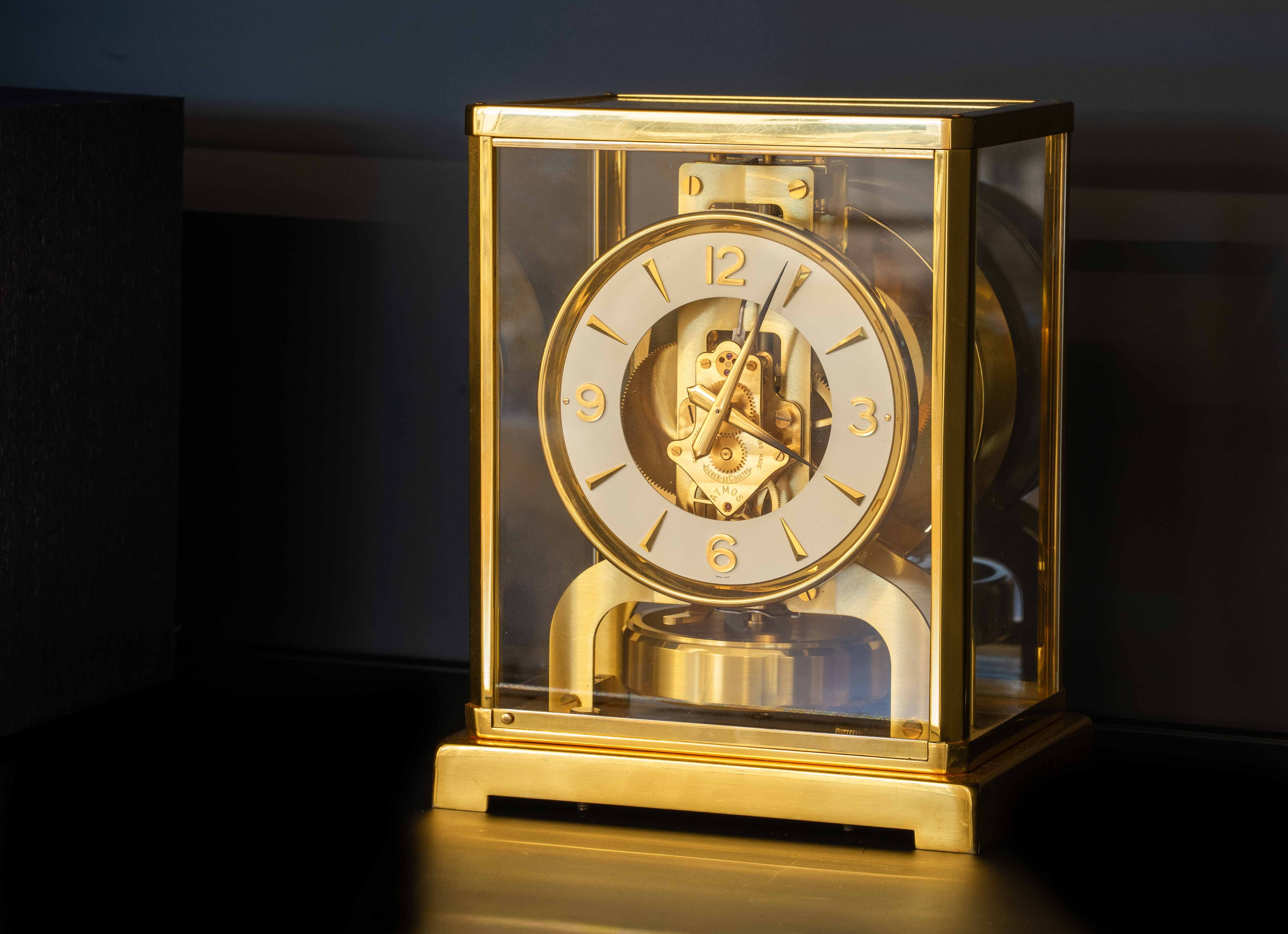 Jaeger-LeCoultre Atmos Cal. 528