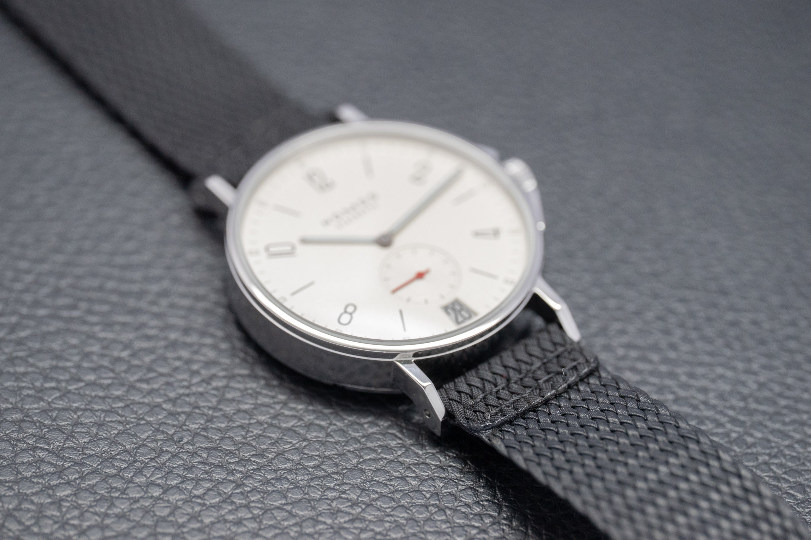 Nomos Ahoi 556