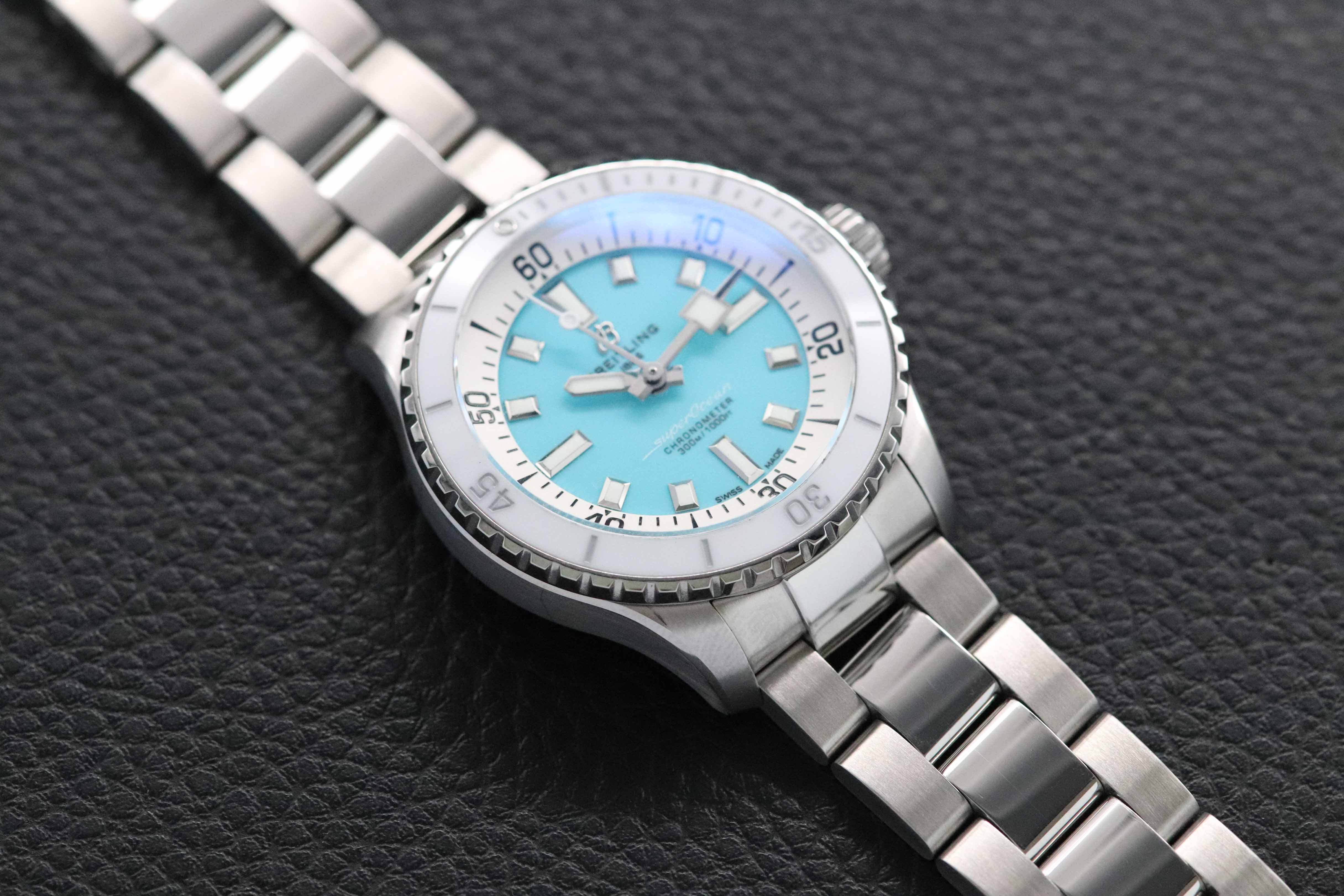 Breitling Superocean A17377