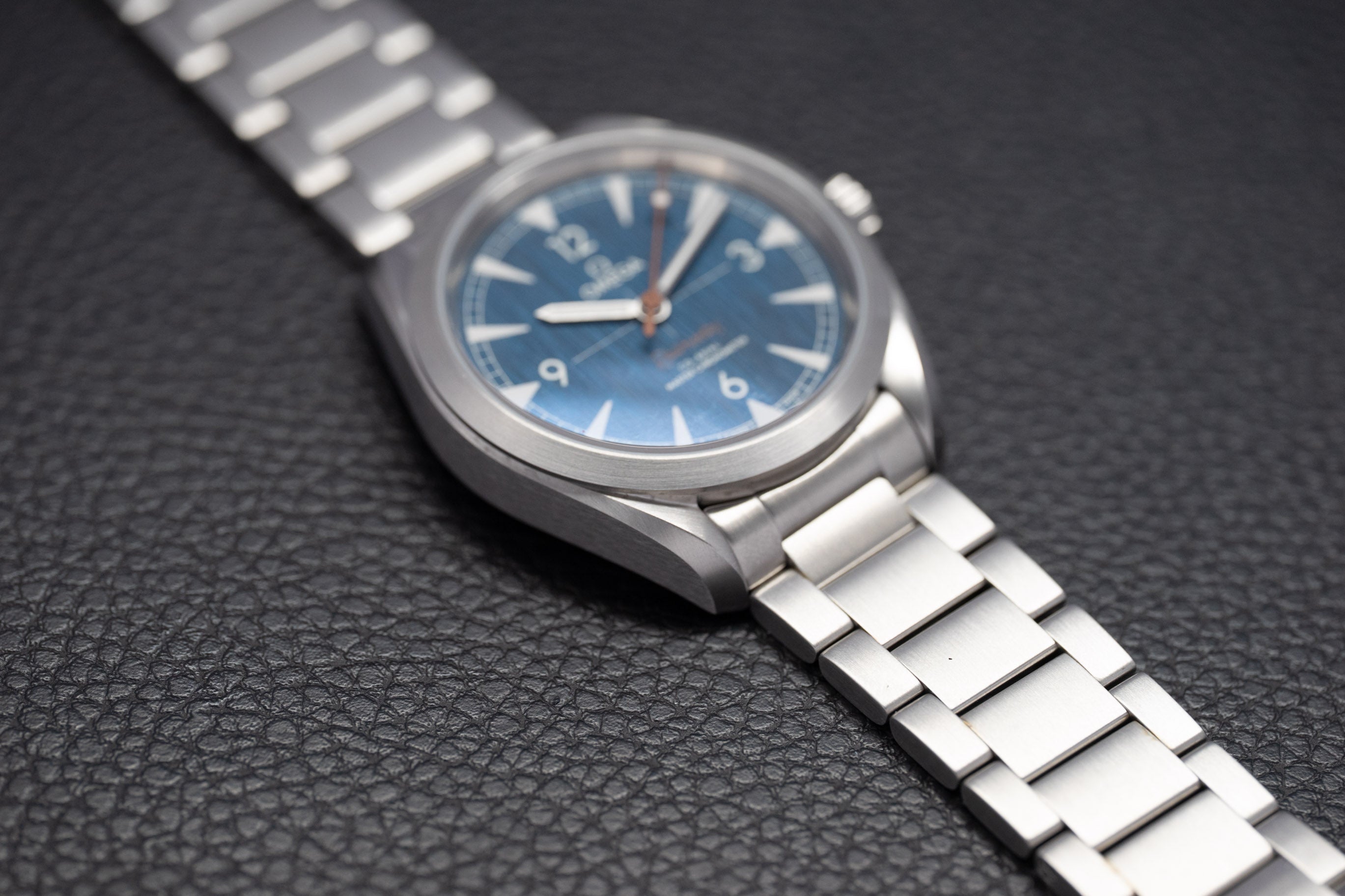 Omega Seamaster 220.10.40.20.03.001