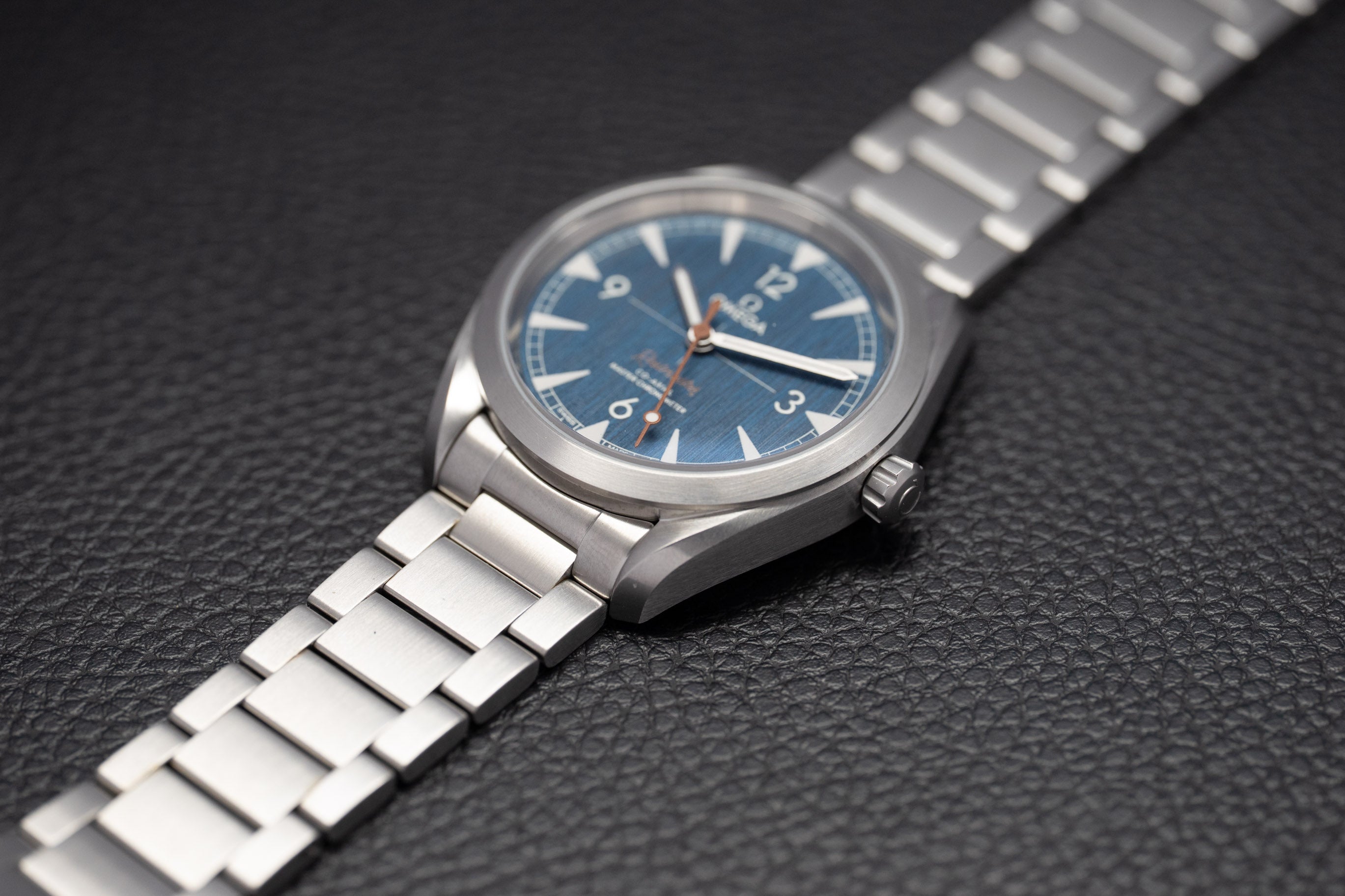 Omega Seamaster 220.10.40.20.03.001