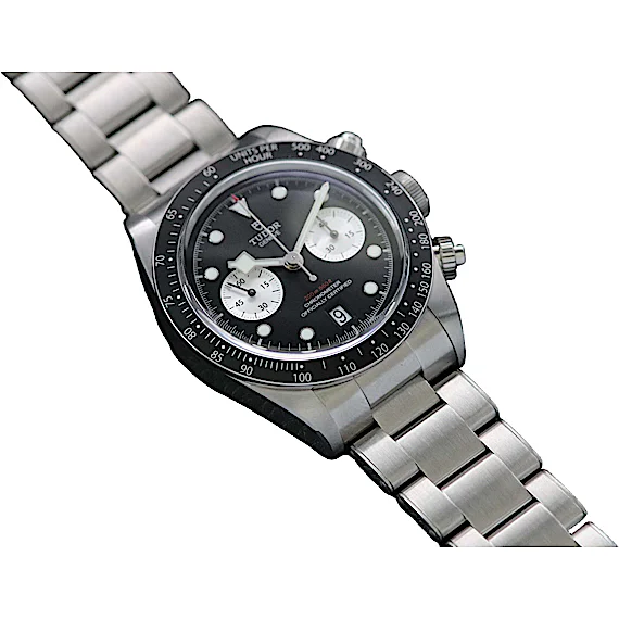 Tudor Black Bay 79360N Tudor Black Bay 79360N