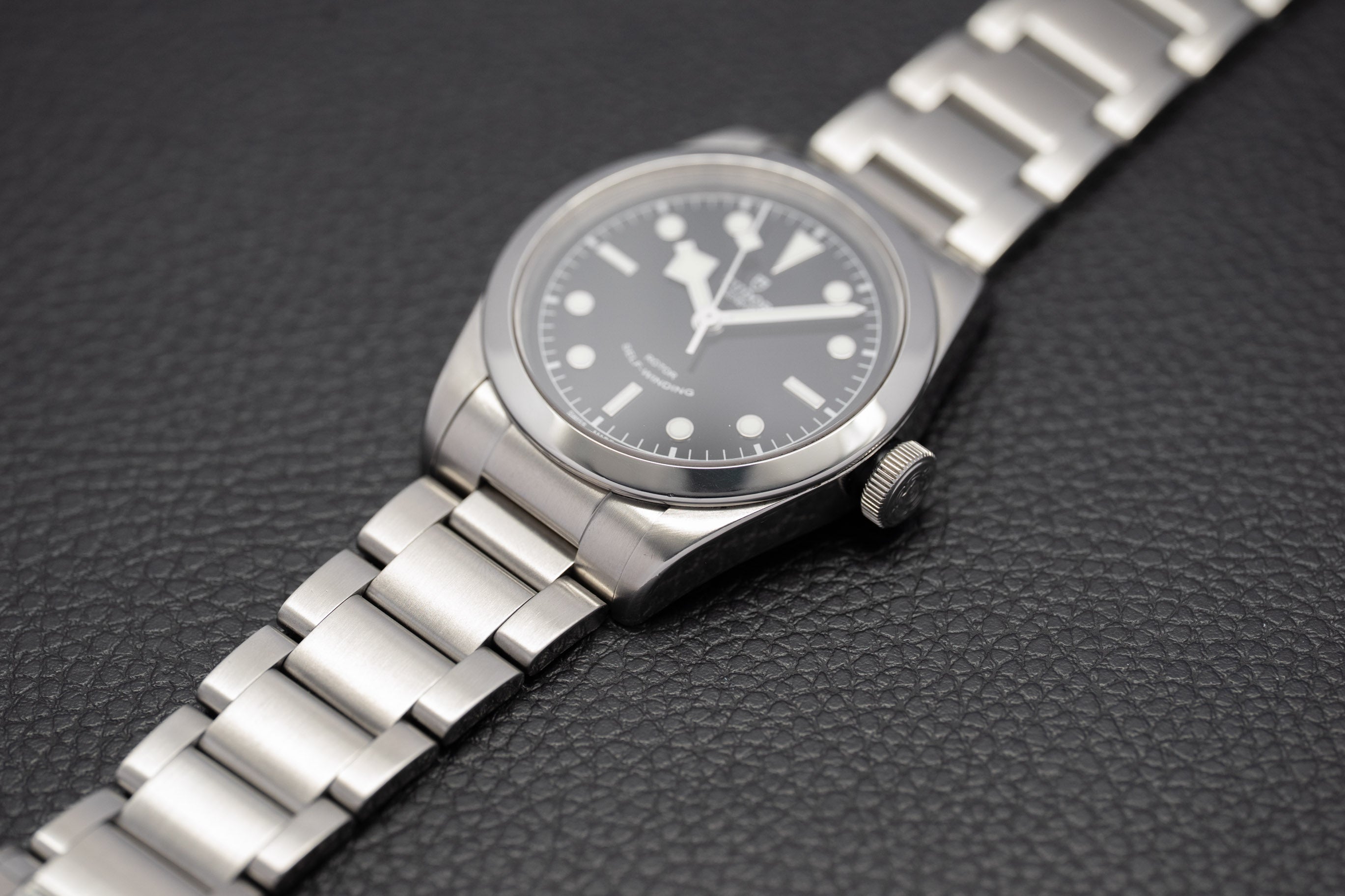 Tudor Black Bay M7940
