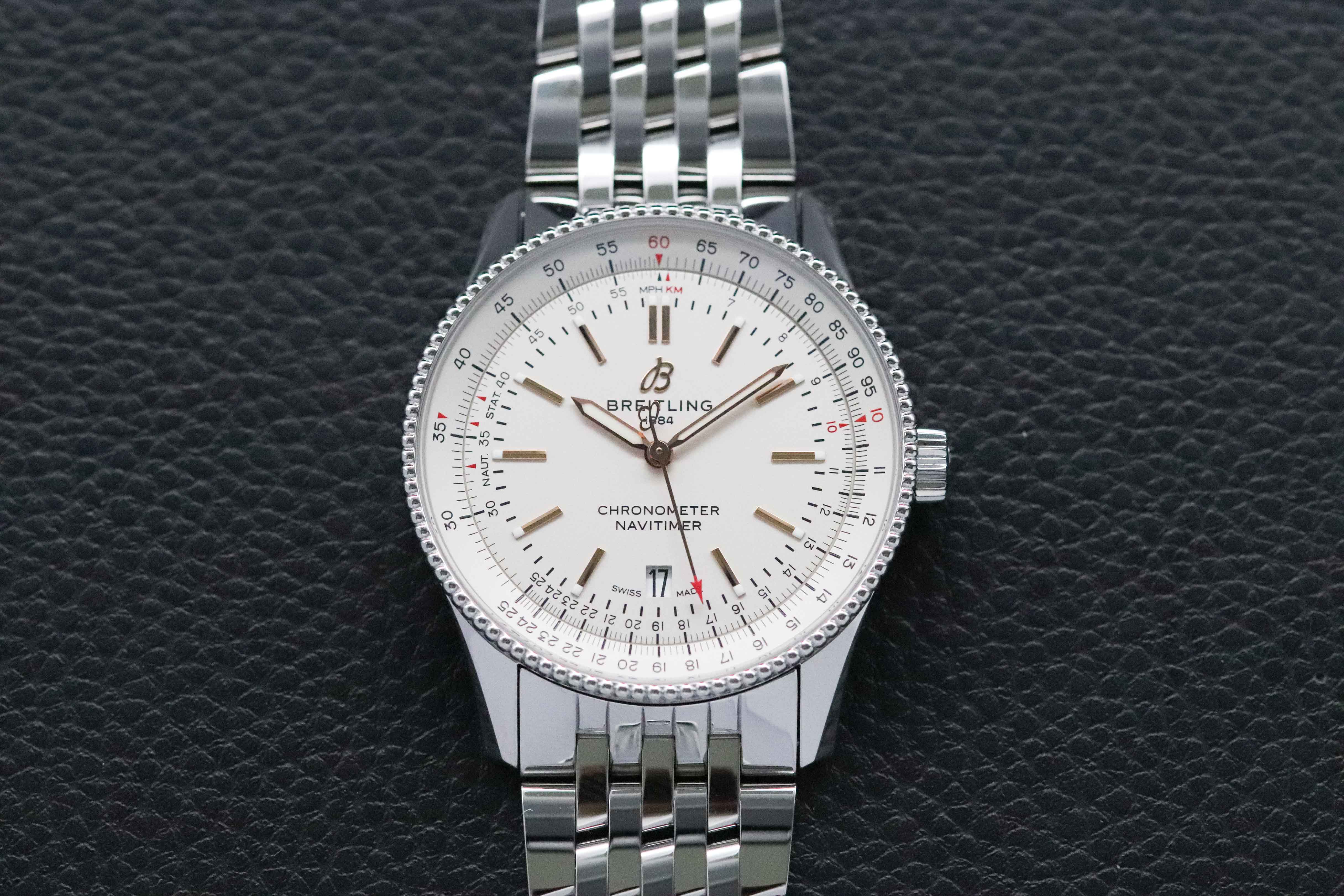 Breitling Navitimer A17326