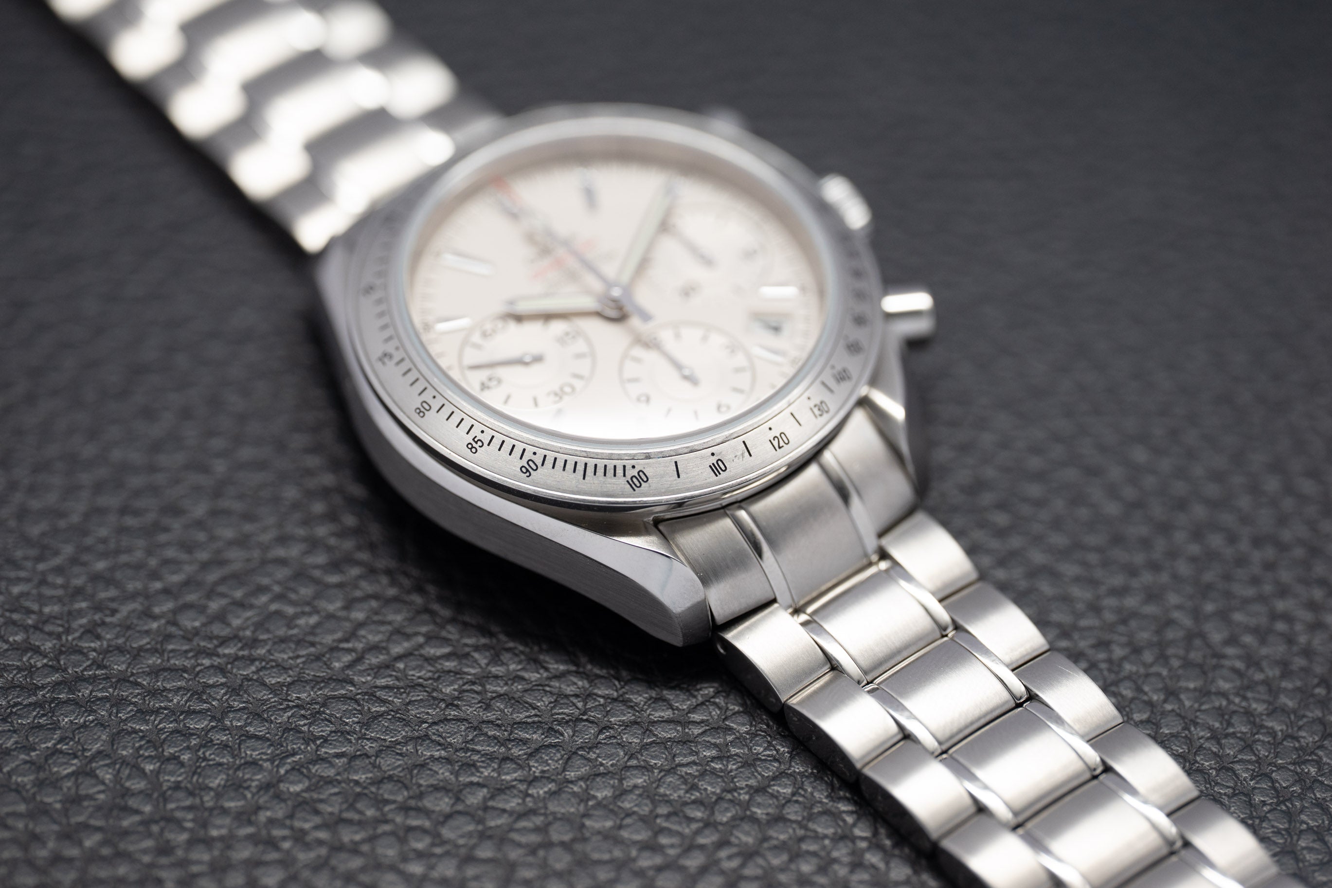Omega Speedmaster 323.10.40.40.02.001