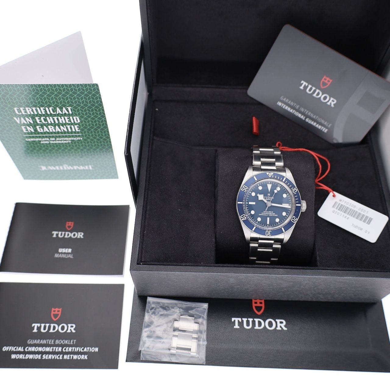 Tudor Black Bay 79030B
