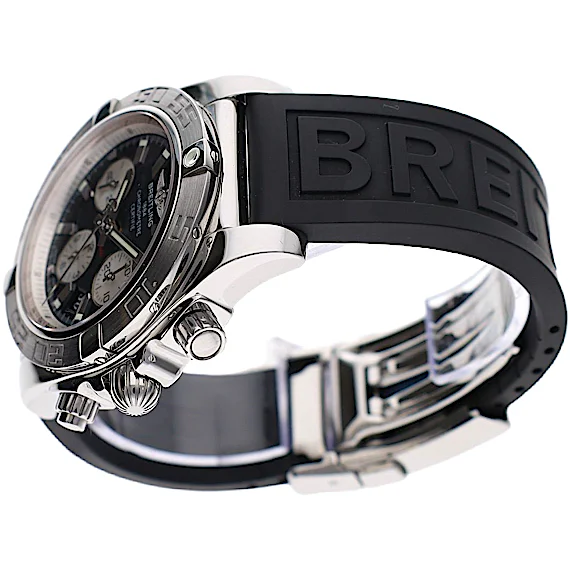 Breitling Chronomat AB0110 Breitling Chronomat AB0110