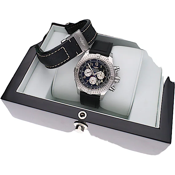 Breitling Avenger A69360 Breitling Avenger A69360