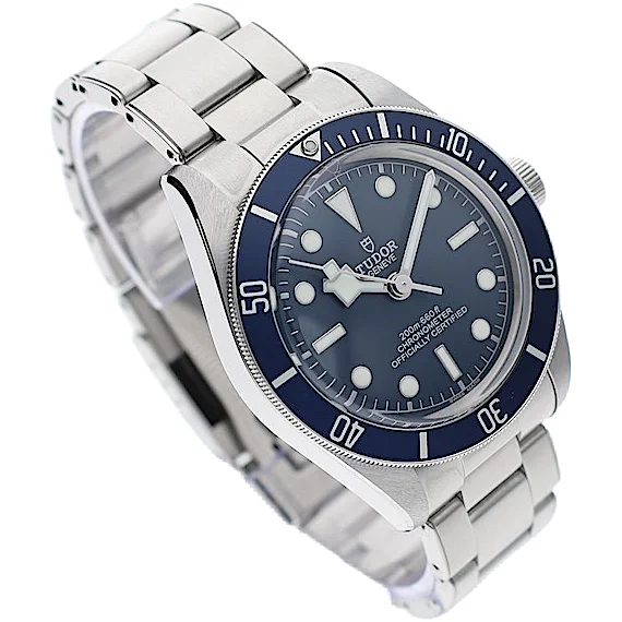 Tudor Black Bay 79030B Tudor Black Bay 79030B