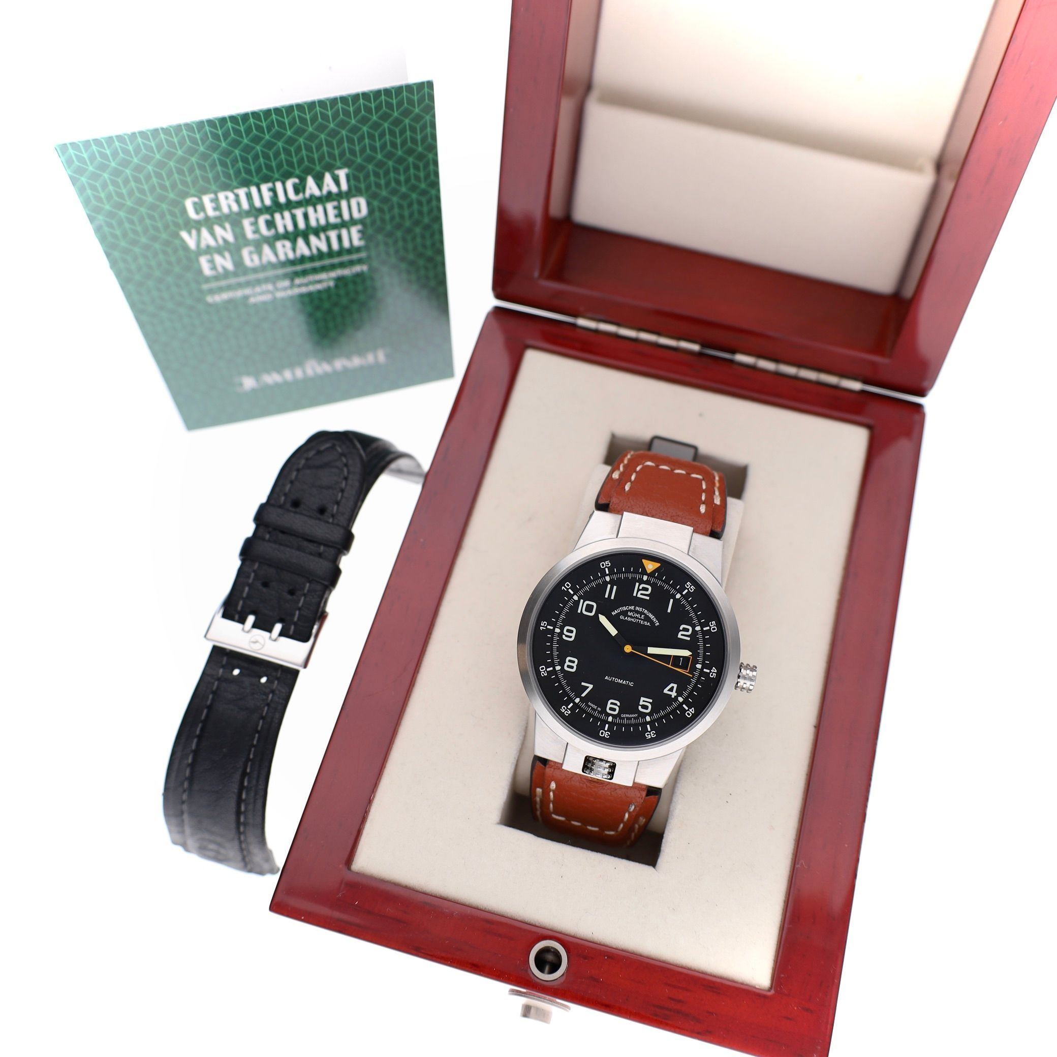 Mühle Glashütte Lufthansa Special Edition M1-35-33