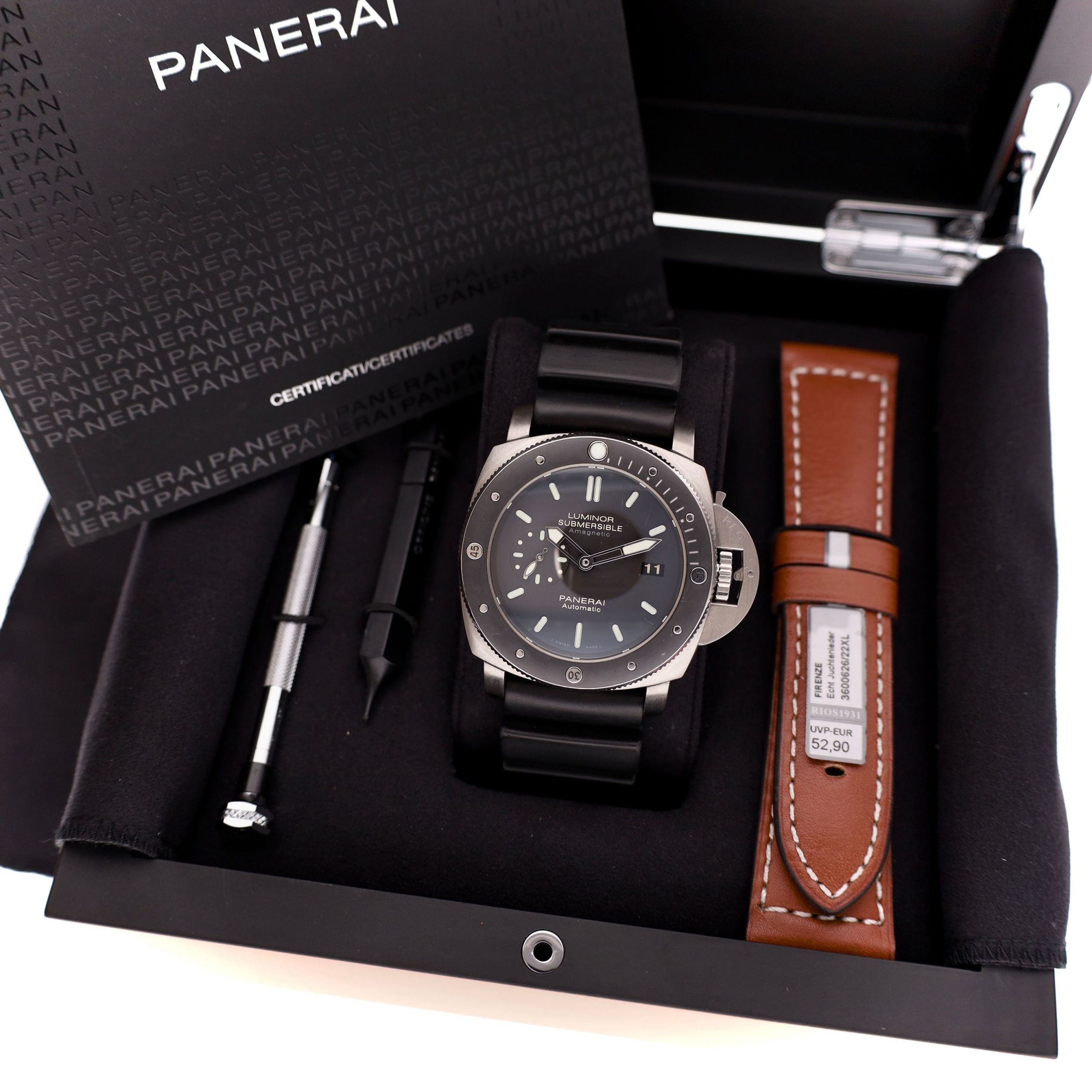 Panerai Luminor PAM00389