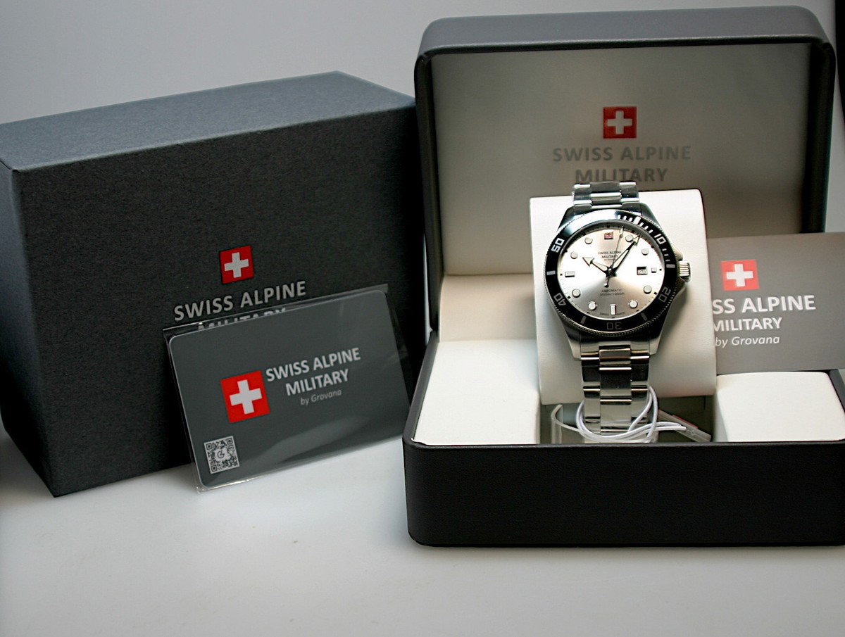 Swiss Alpine Military Deep Sea Automatic 7095.2132