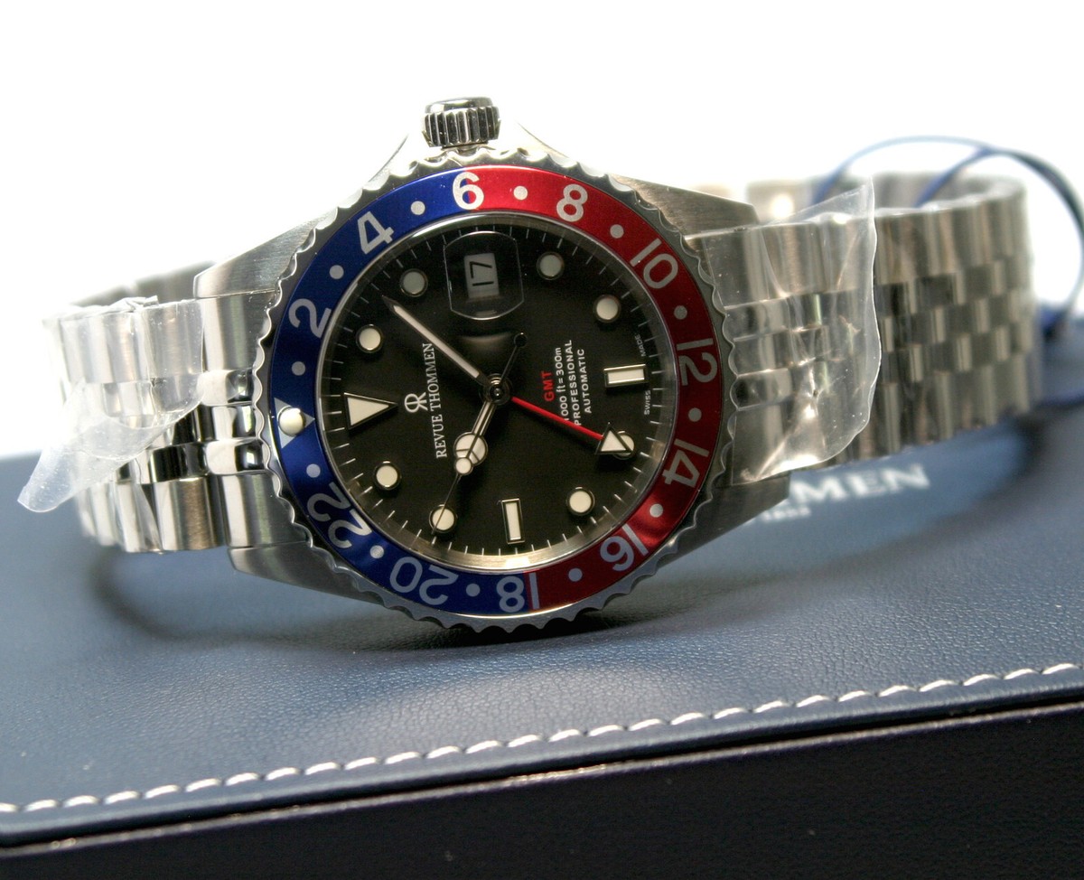 Revue Thommen Diver GMT 17572.2235